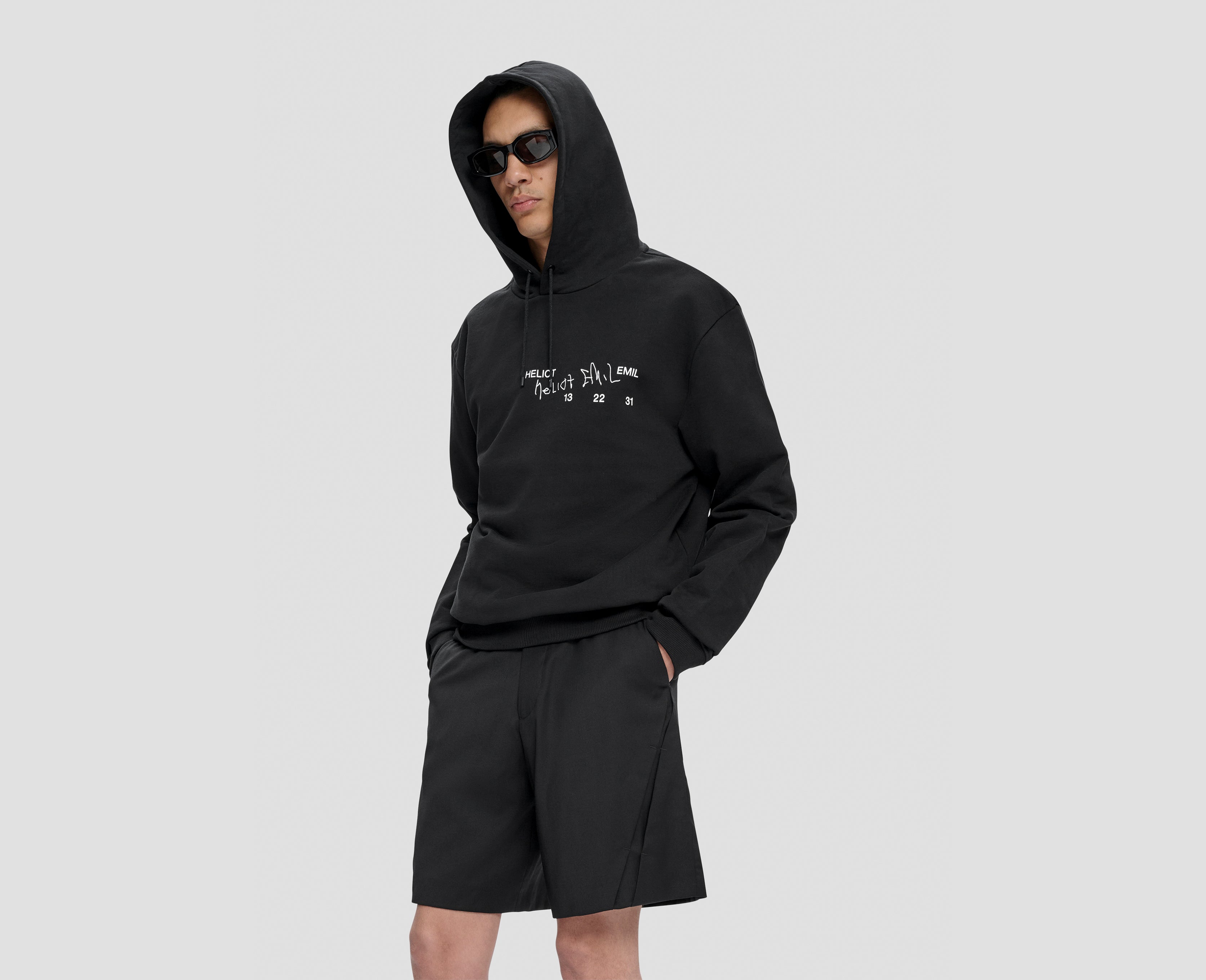 HE, product: FULGENS HOODIE (Fig. 7)