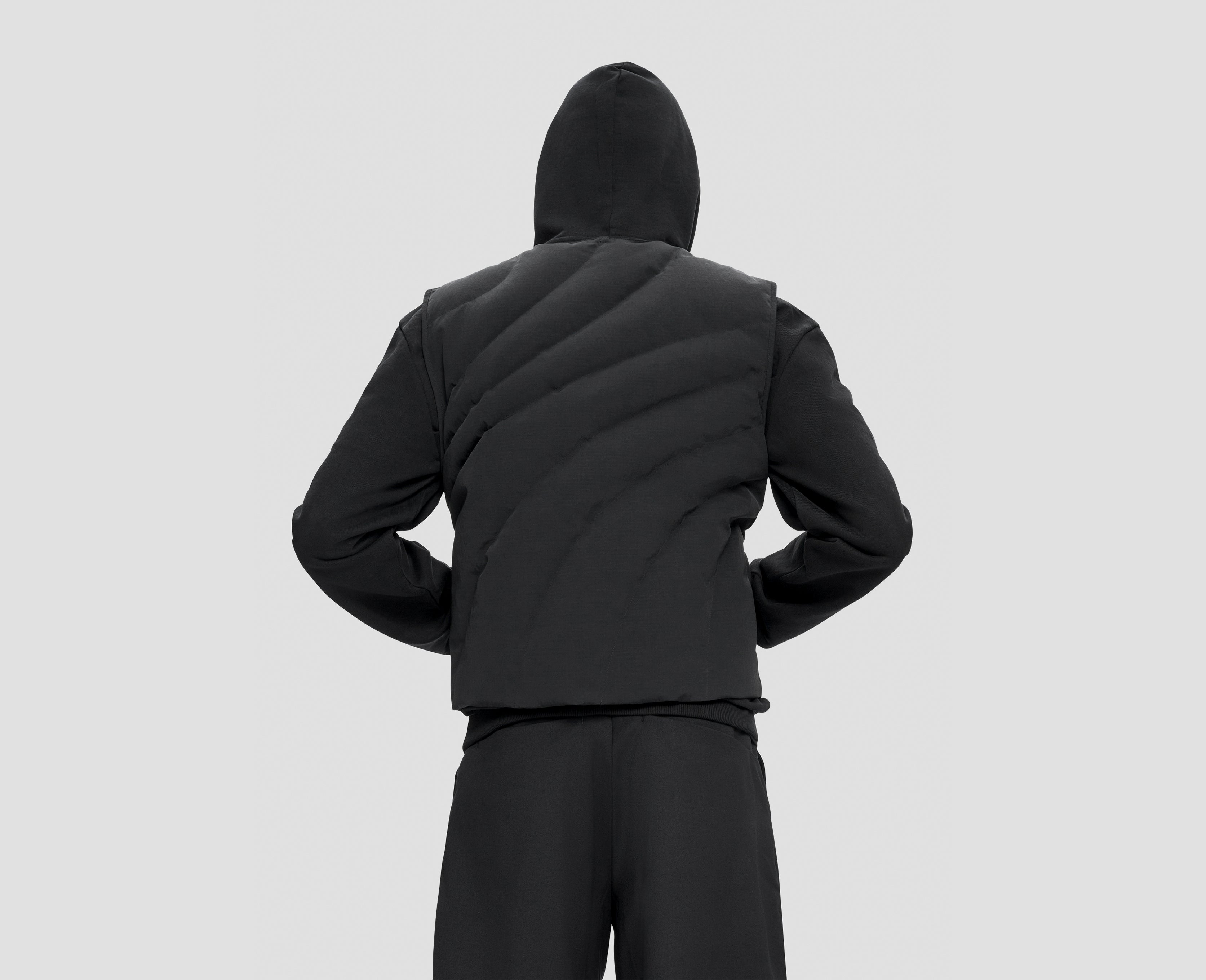 HE, product: VISUS DOWN VEST (Fig. 6)