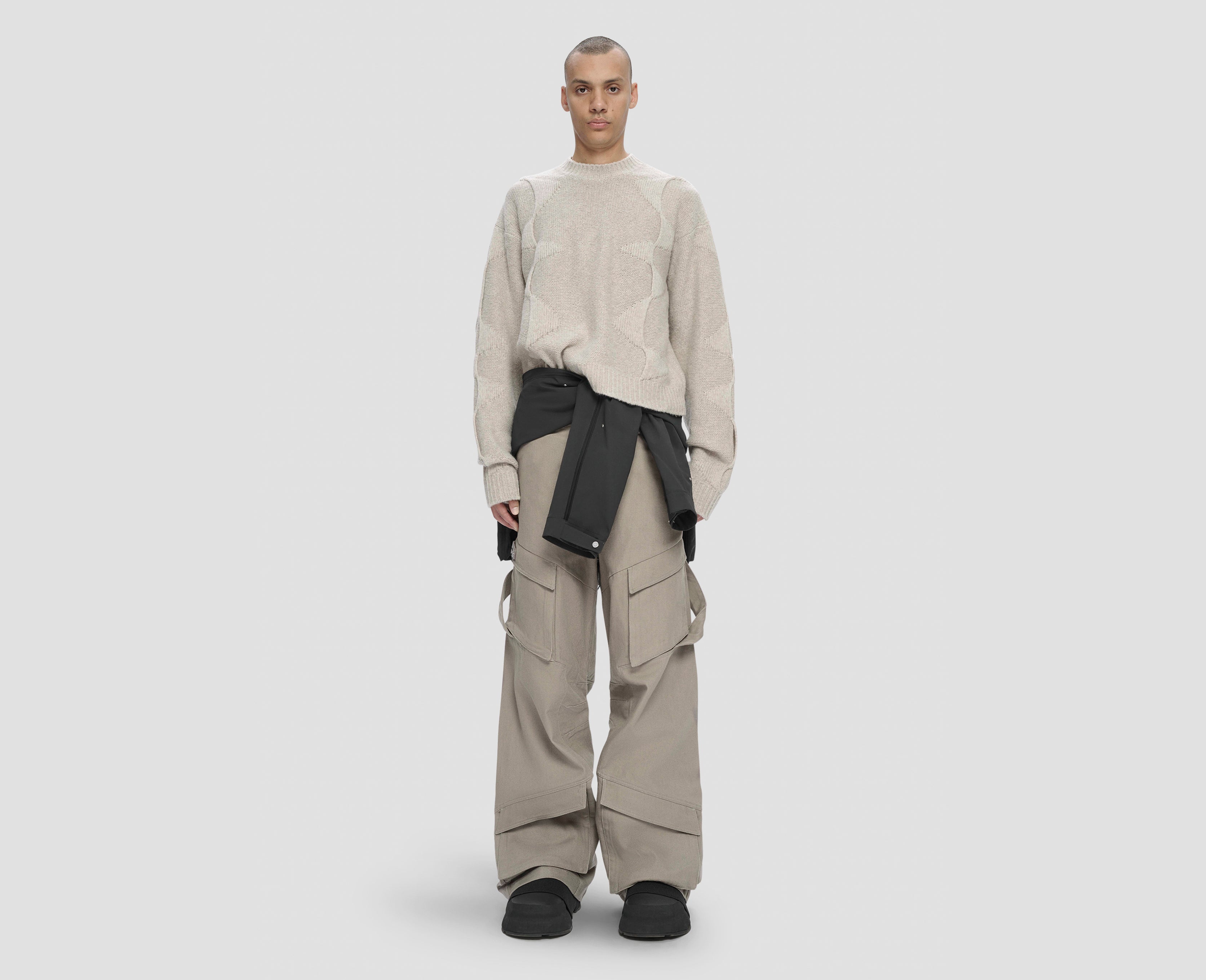 HE, product: CROPPED SPIRAL KNIT (Fig. 2)