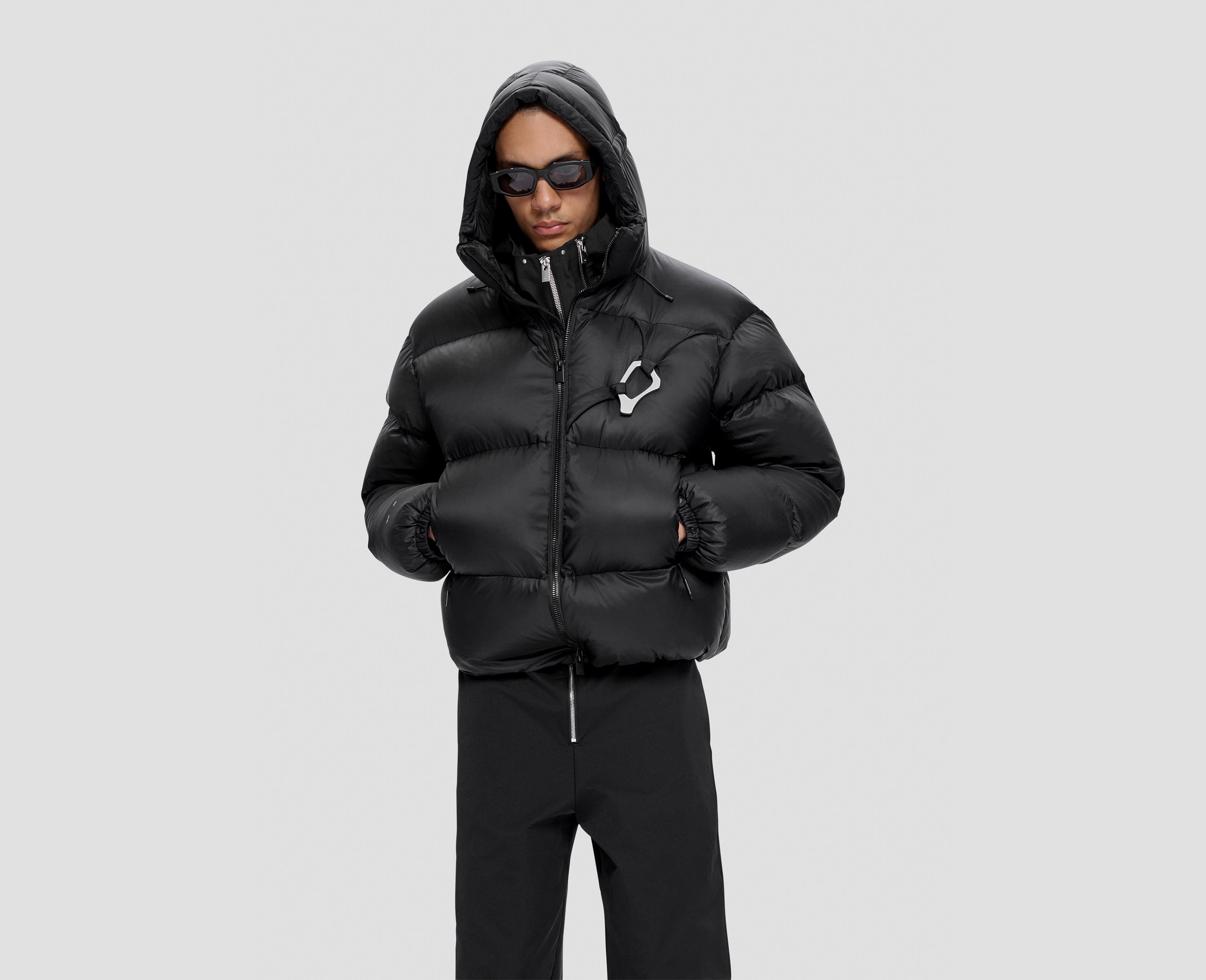 HE, product: LUMEN DOWN PUFFER (Fig. 7)