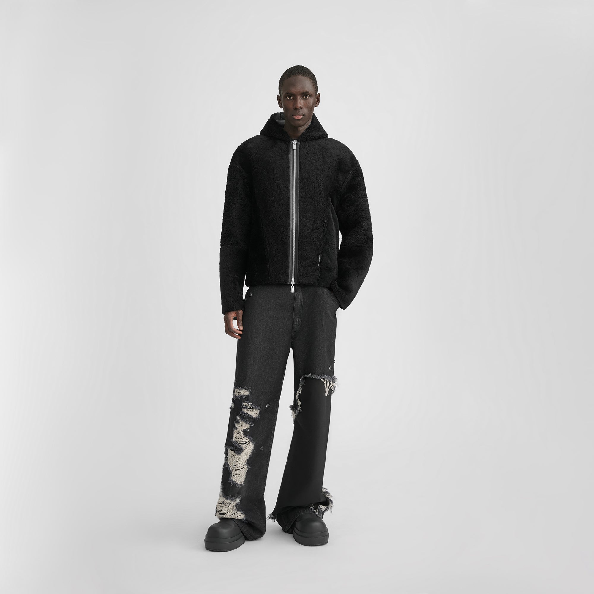 HE, product: PACE LEATHER JACKET (Fig. 3)