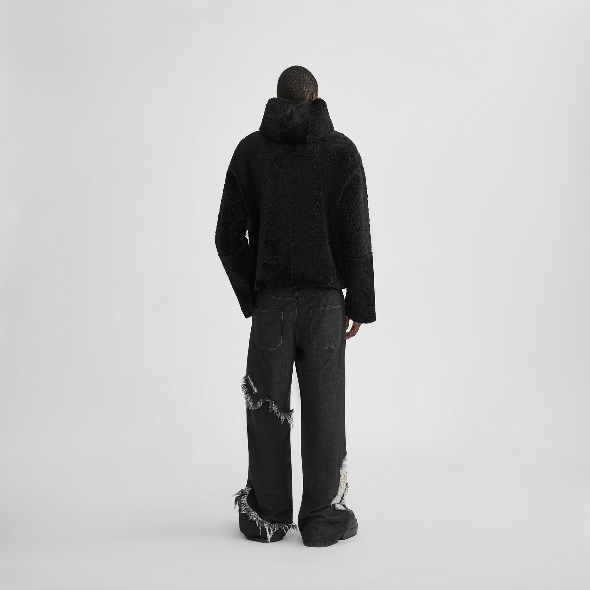 HE, product: PACE LEATHER JACKET (Fig. 5)