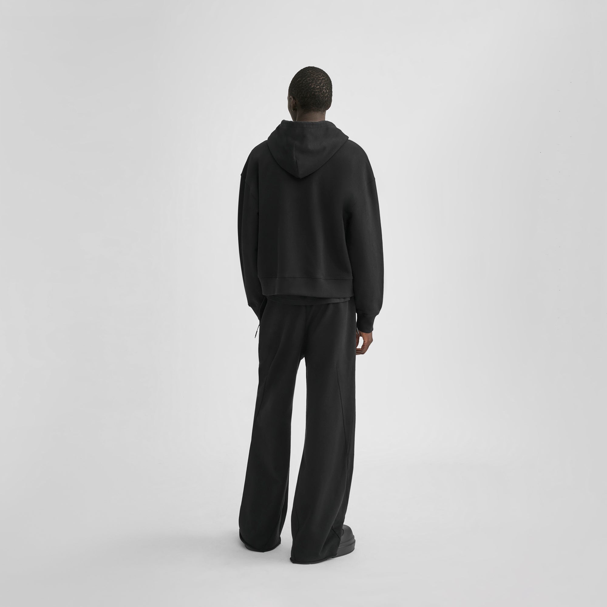HE, product: UNIFORM ZIP HOODIE (Fig. 4)