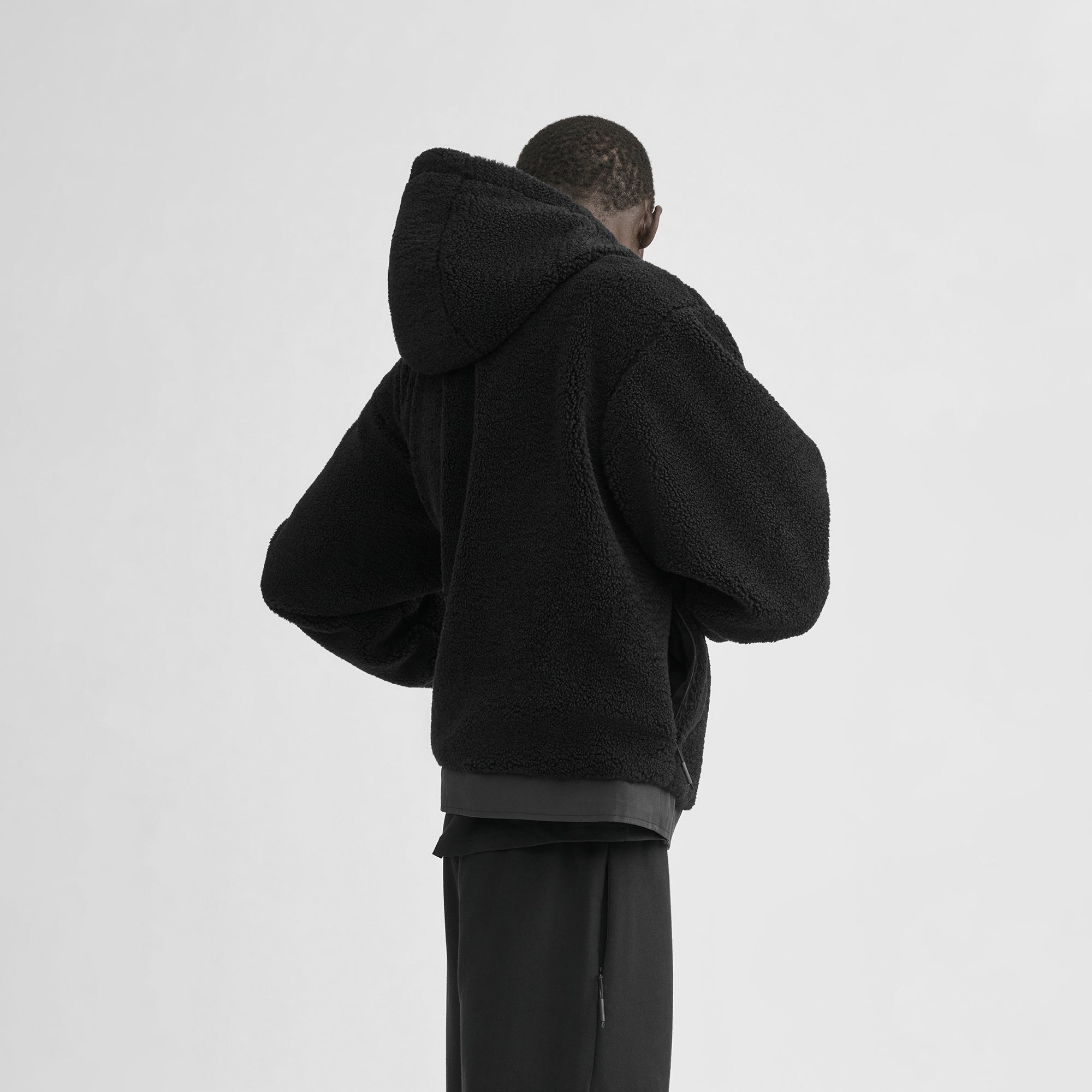 HE, product: UNIFORM FLEECE JACKET (Fig. 3)