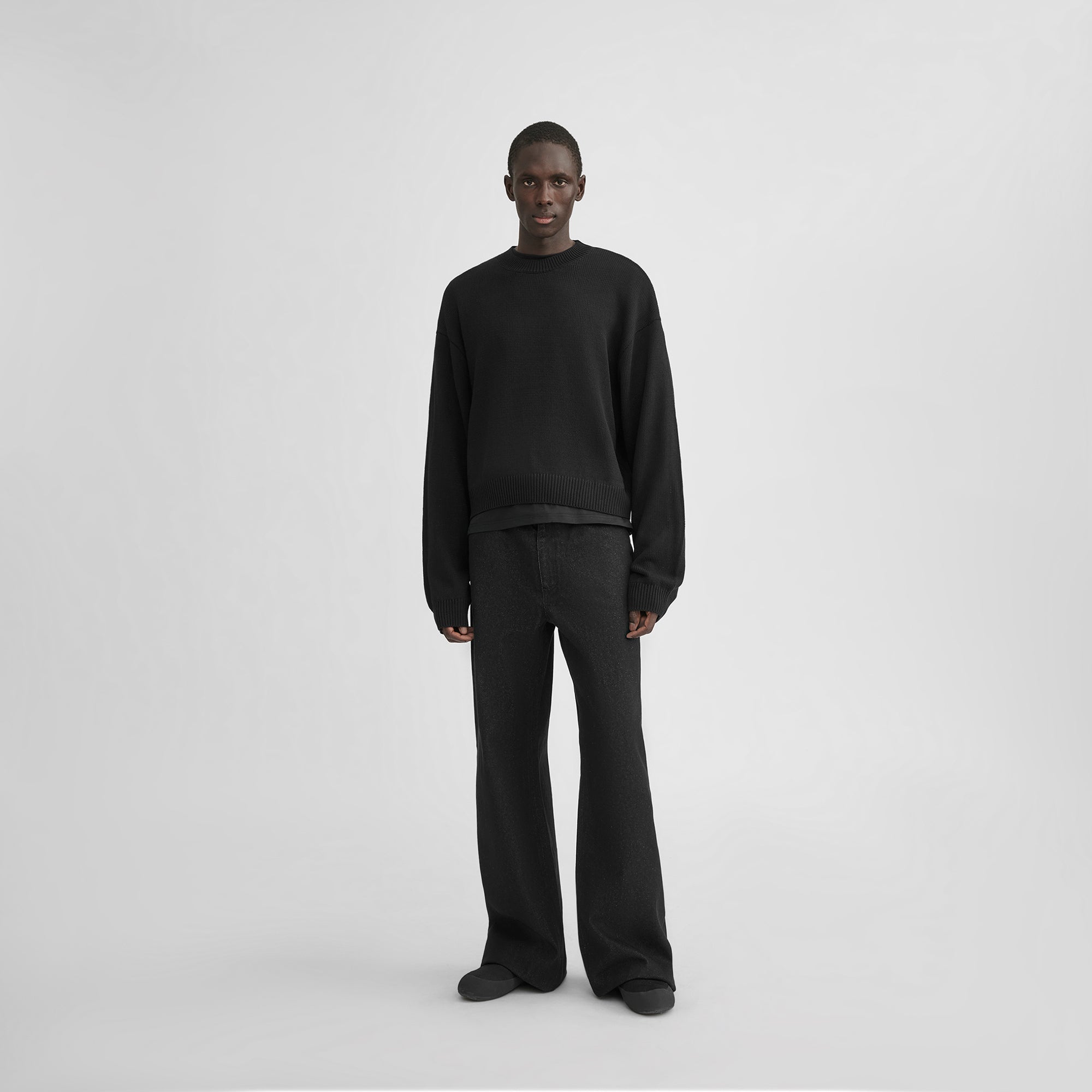 HE, product: UNIFORM KNIT (Fig. 2)