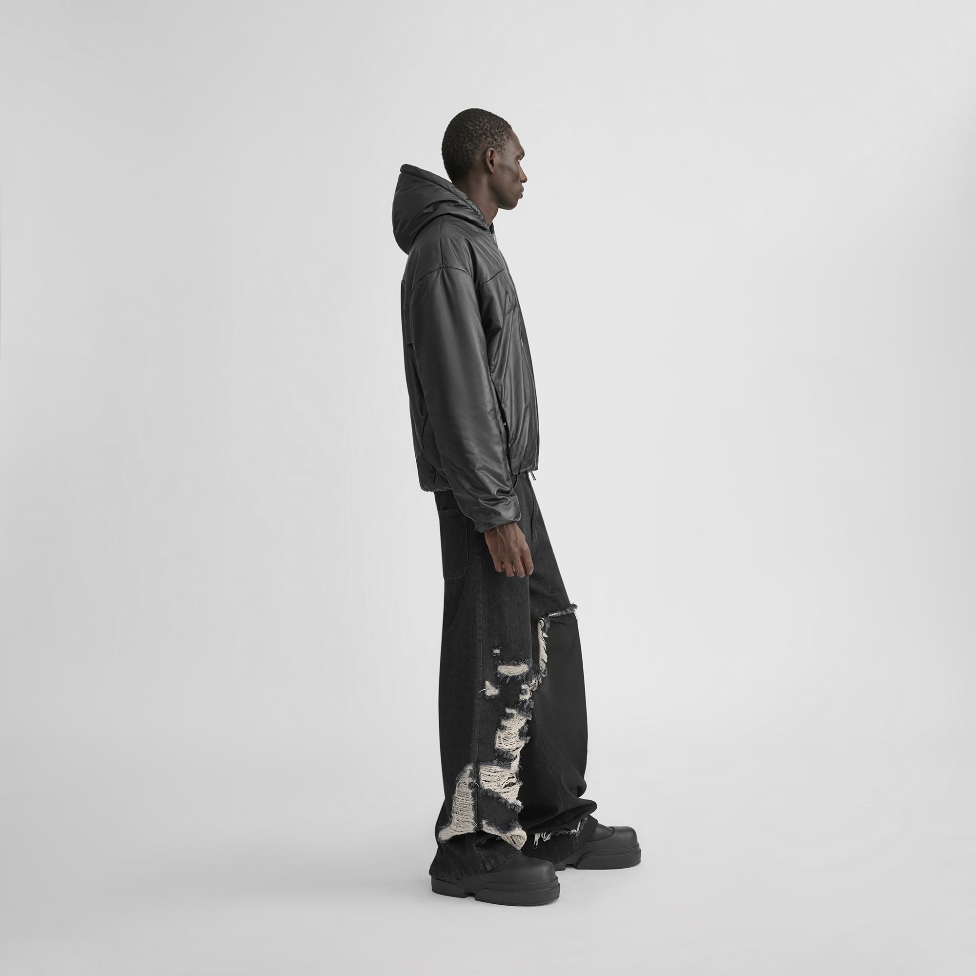 HE, product: PARALLAX LEATHER JACKET (Fig. 3)