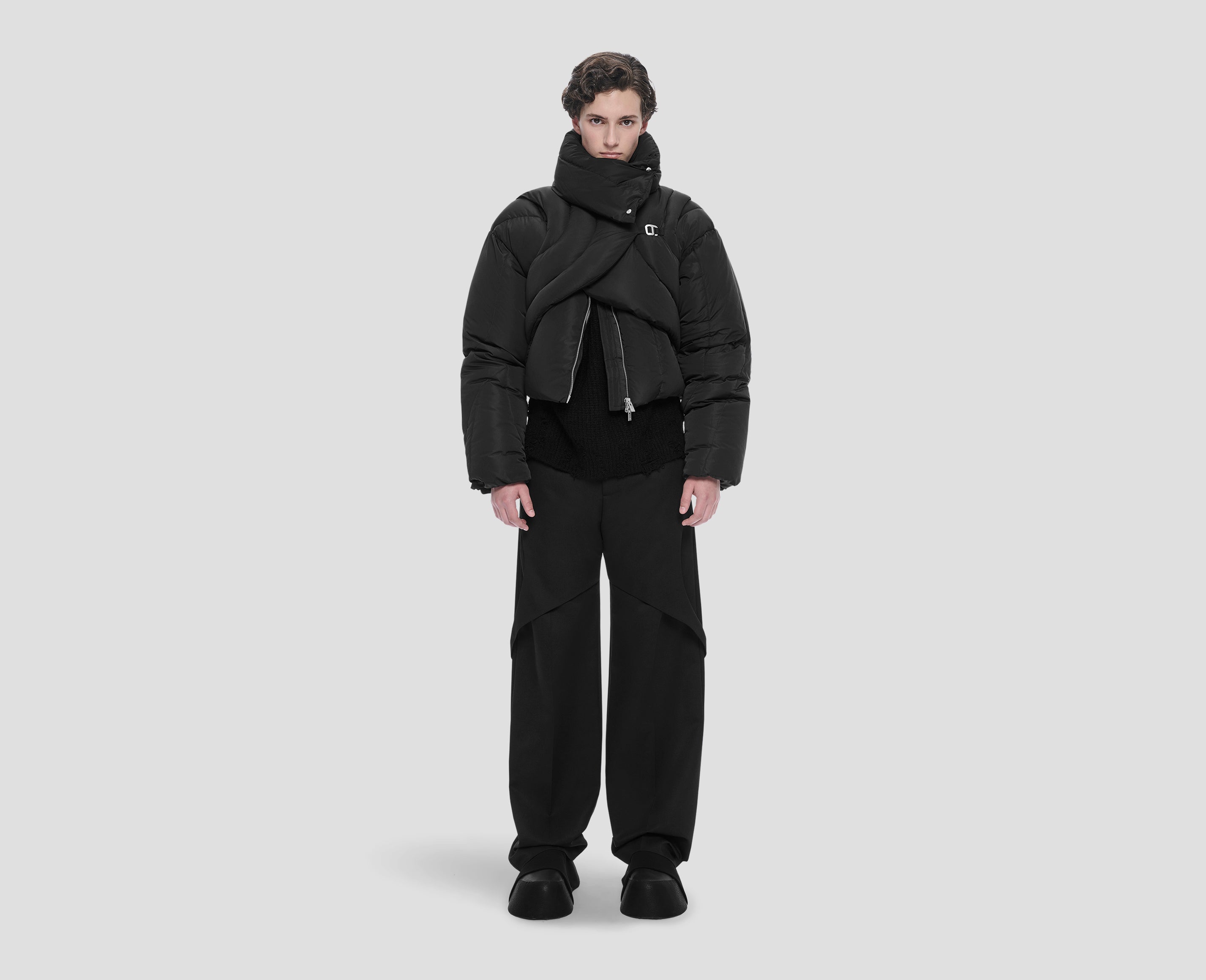 HE, product: CONNECTIVE DOWN JACKET (Fig. 2)