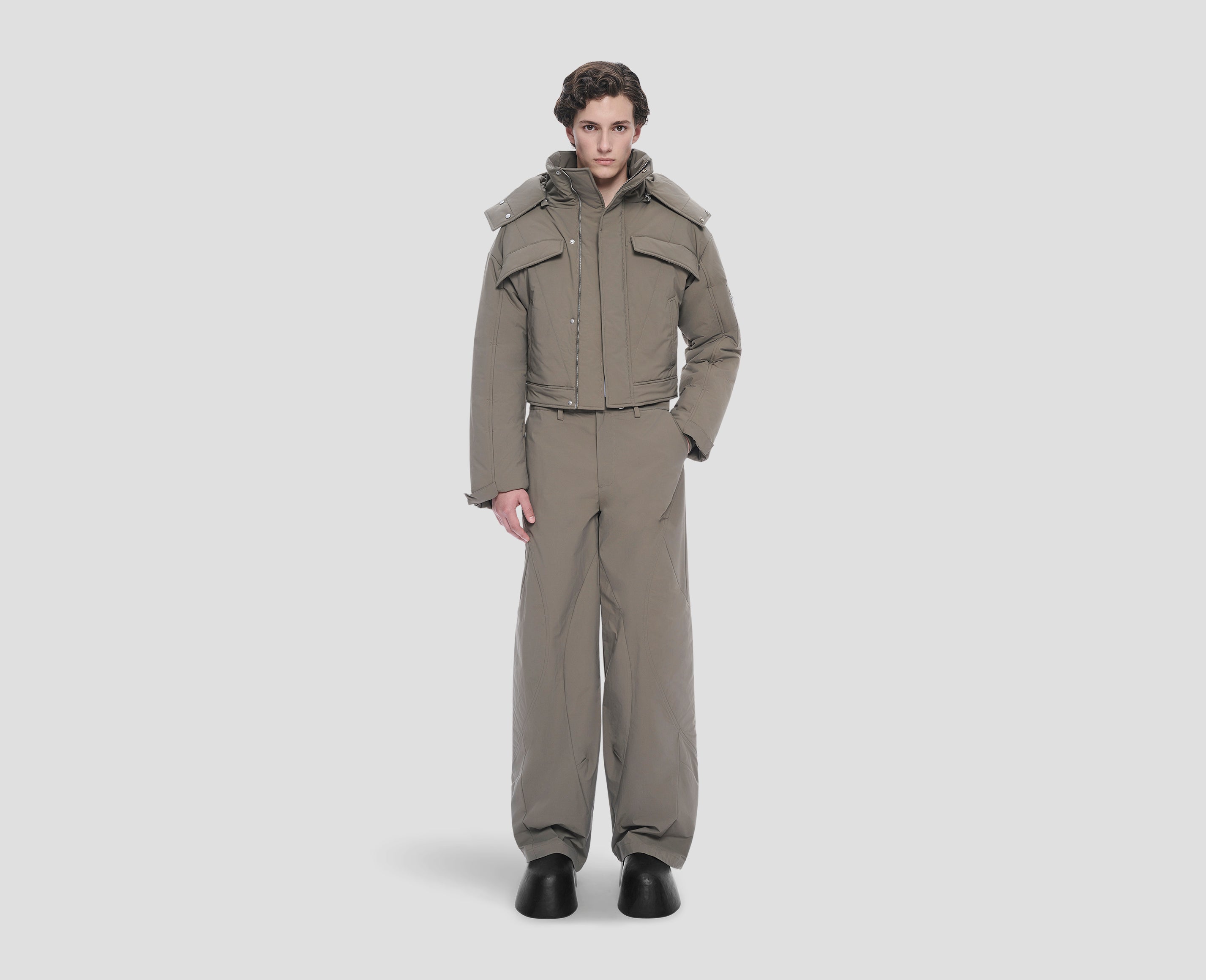 HE, product: PRAESIDIUM CROPPED PARKA (Fig. 2)