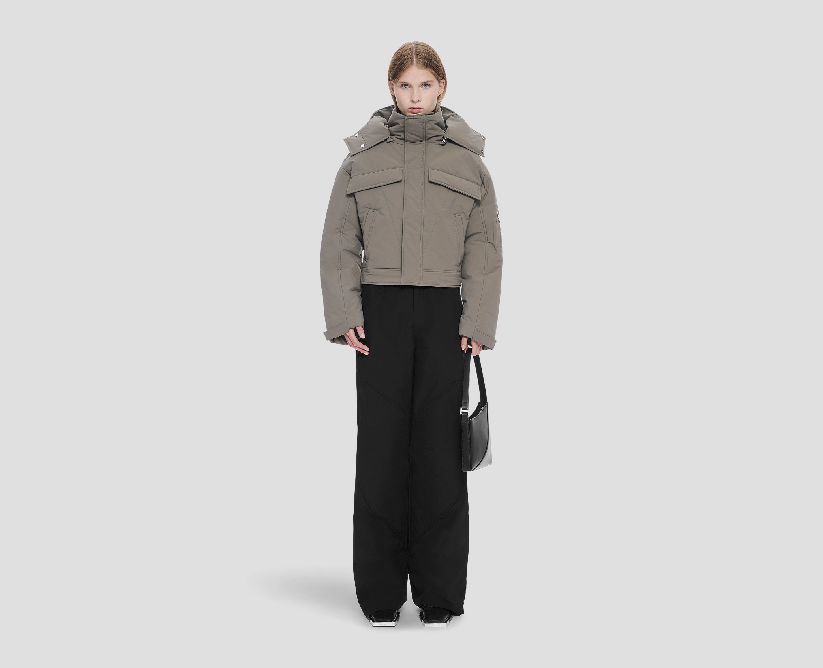 HE, product: PRAESIDIUM CROPPED PARKA (Fig. 4)