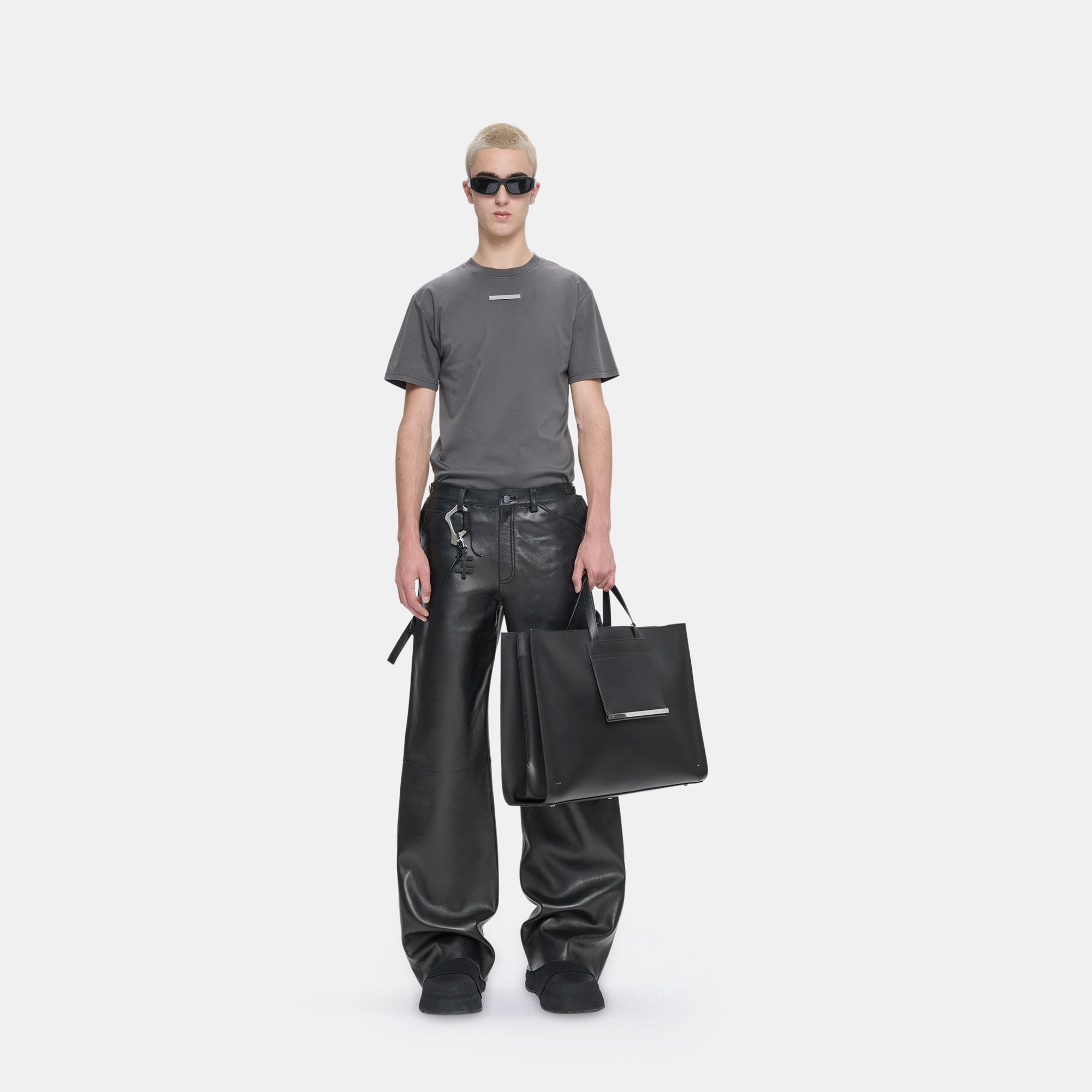 HE, product: TREMOR LEATHER TROUSERS (Fig. 2)