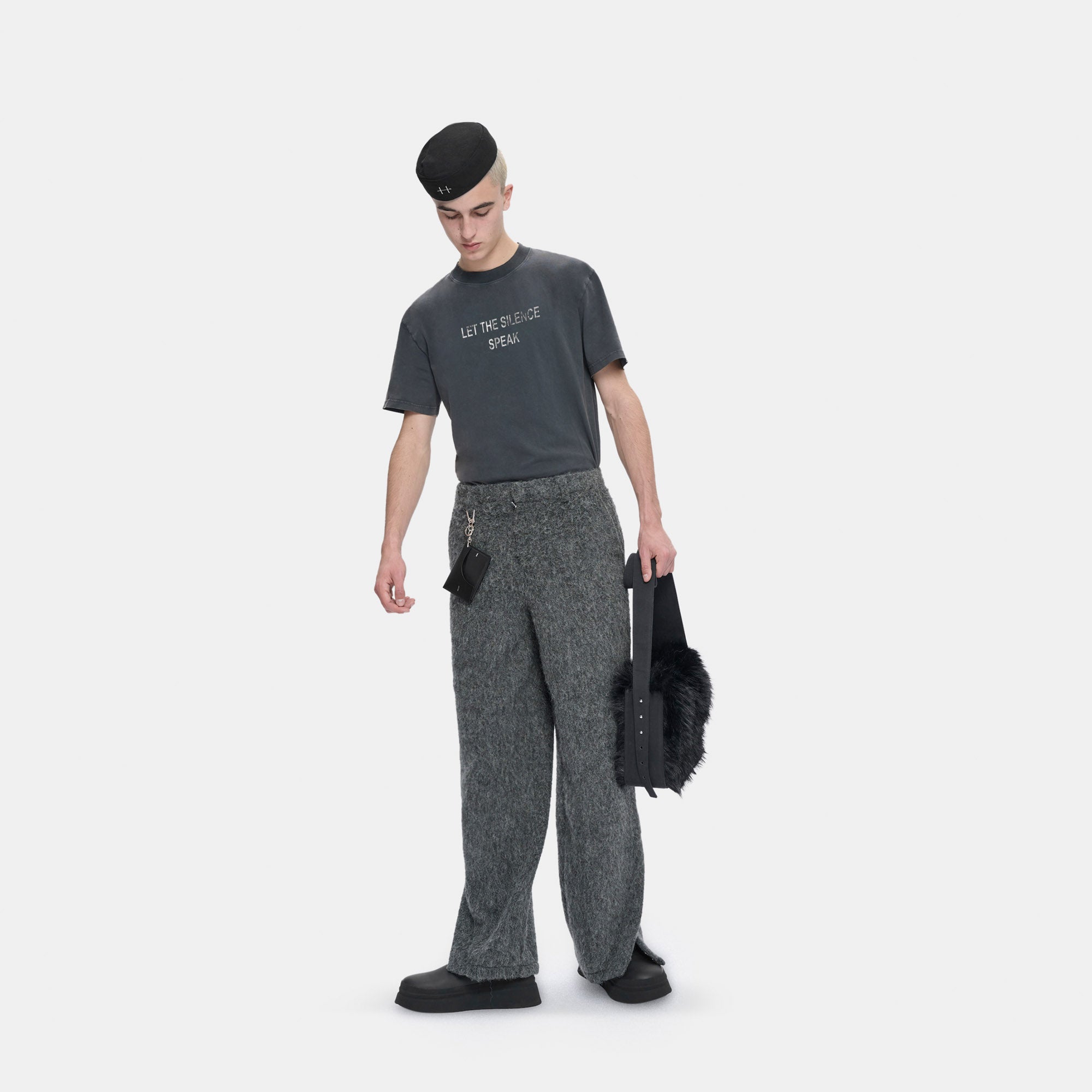 HE, product: TACITO T-SHIRT WASHED BLACK (Fig. 6)