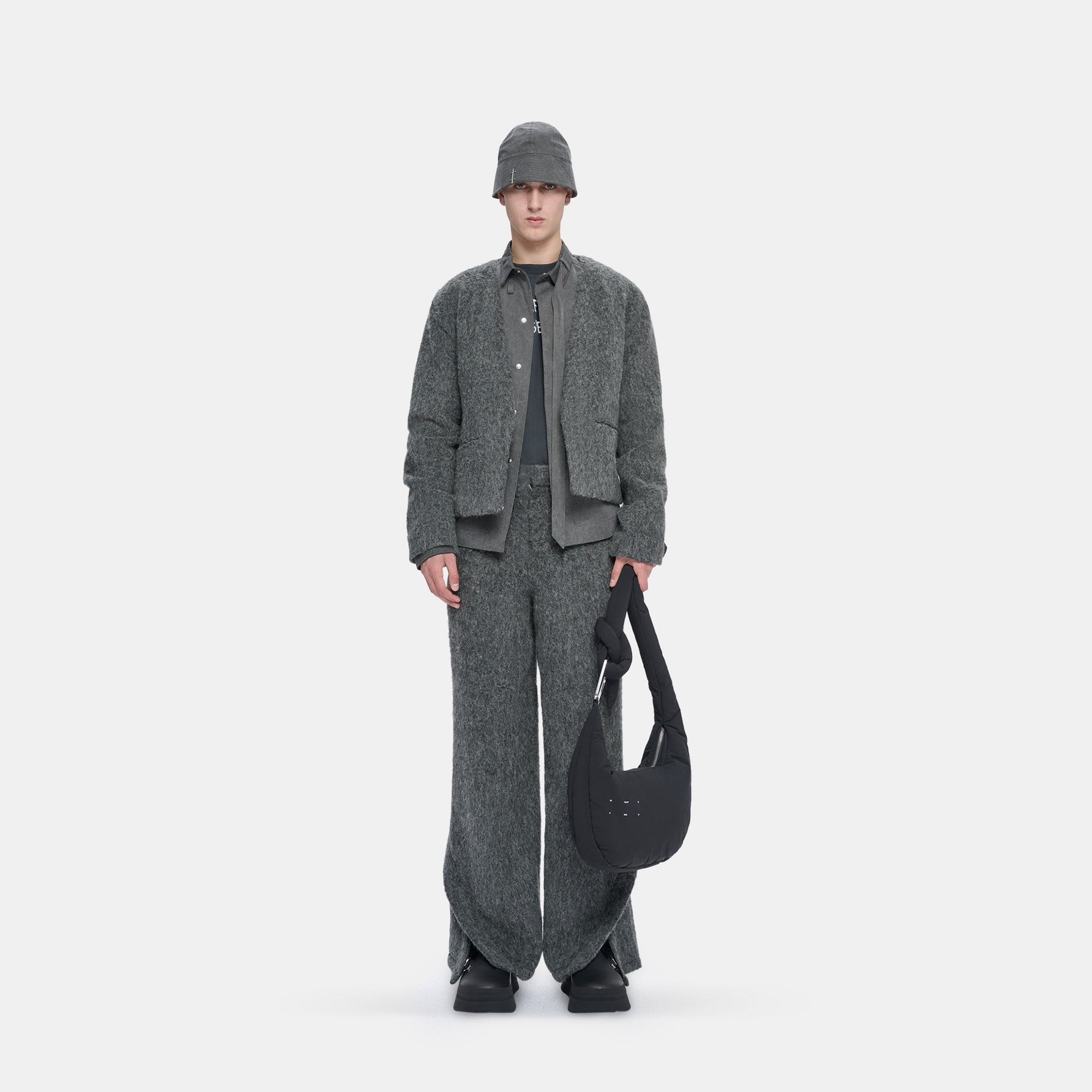 HE, product: HARP WINDBREAKER (Fig. 2)