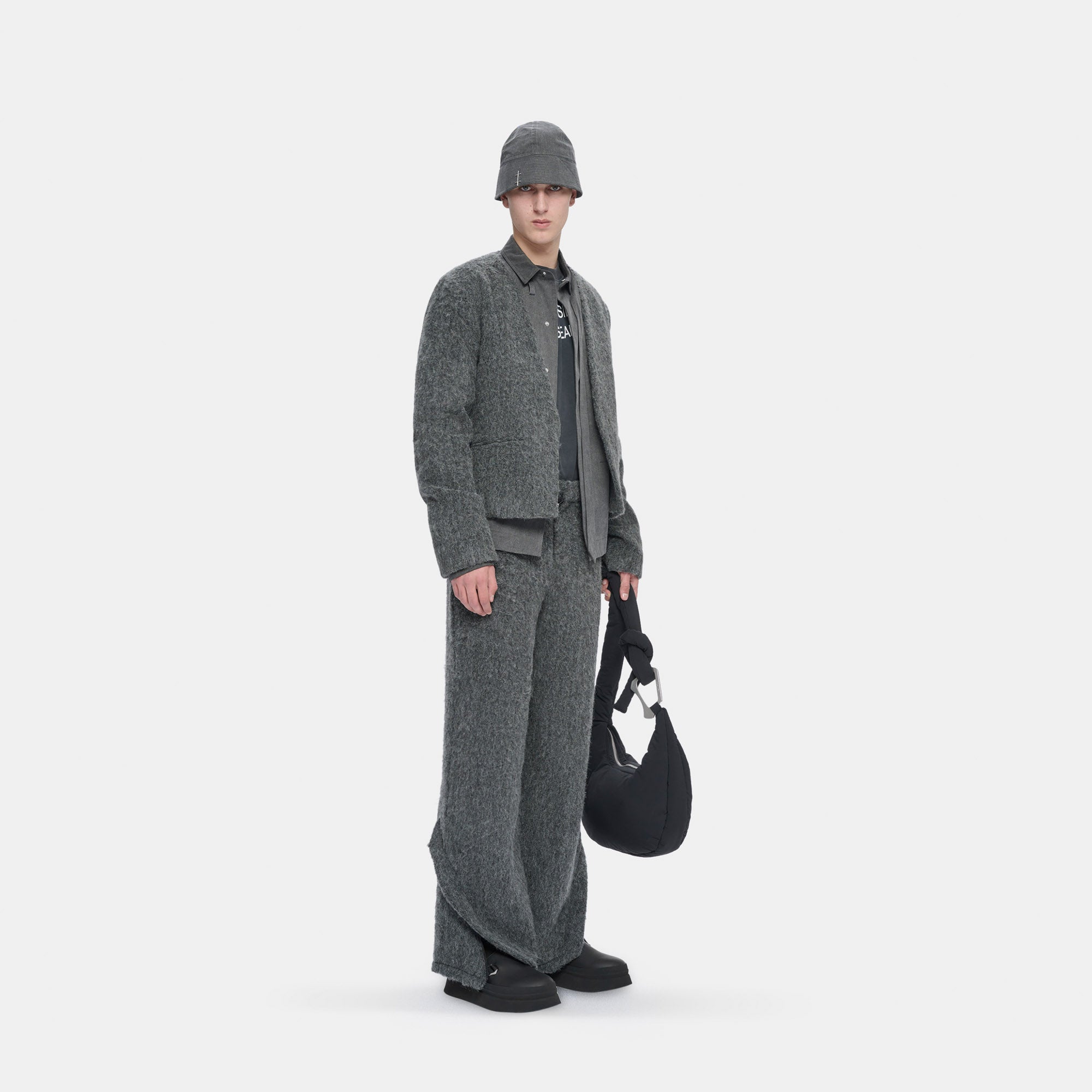 HE, product: HARP WINDBREAKER (Fig. 3)