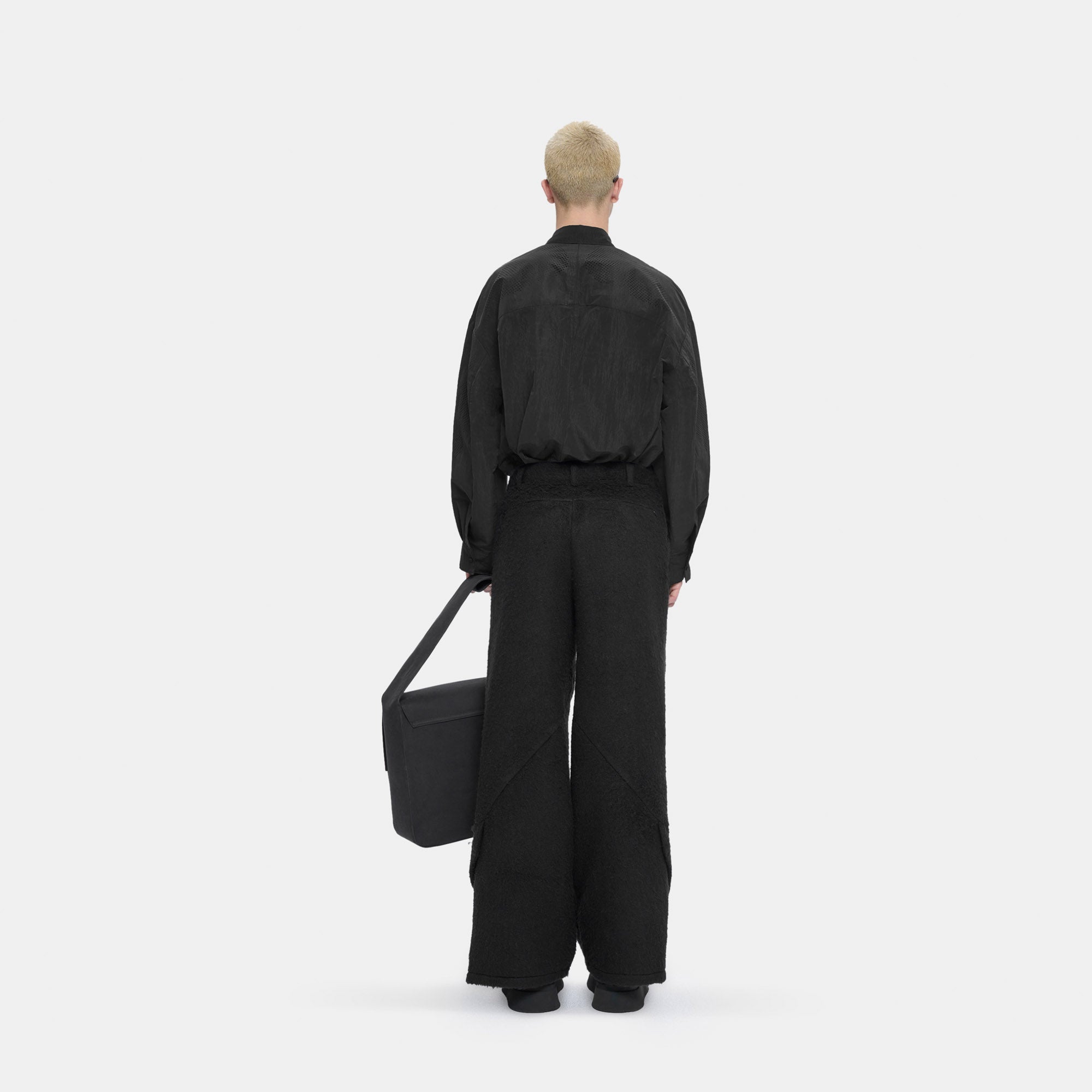 HE, product: VITAL LS SHIRT (Fig. 7)