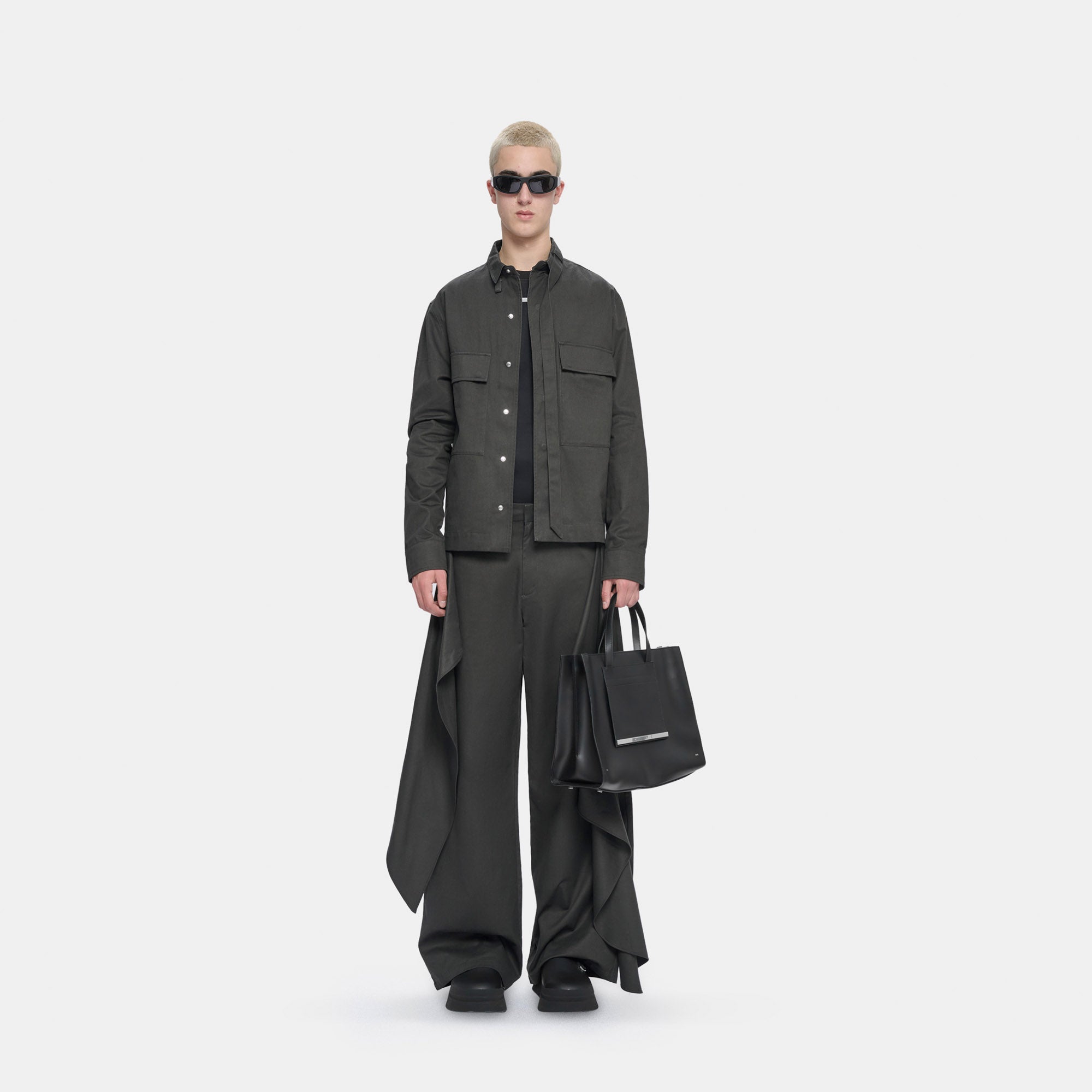 HE, product: OCTAVE SHIRT (Fig. 2)