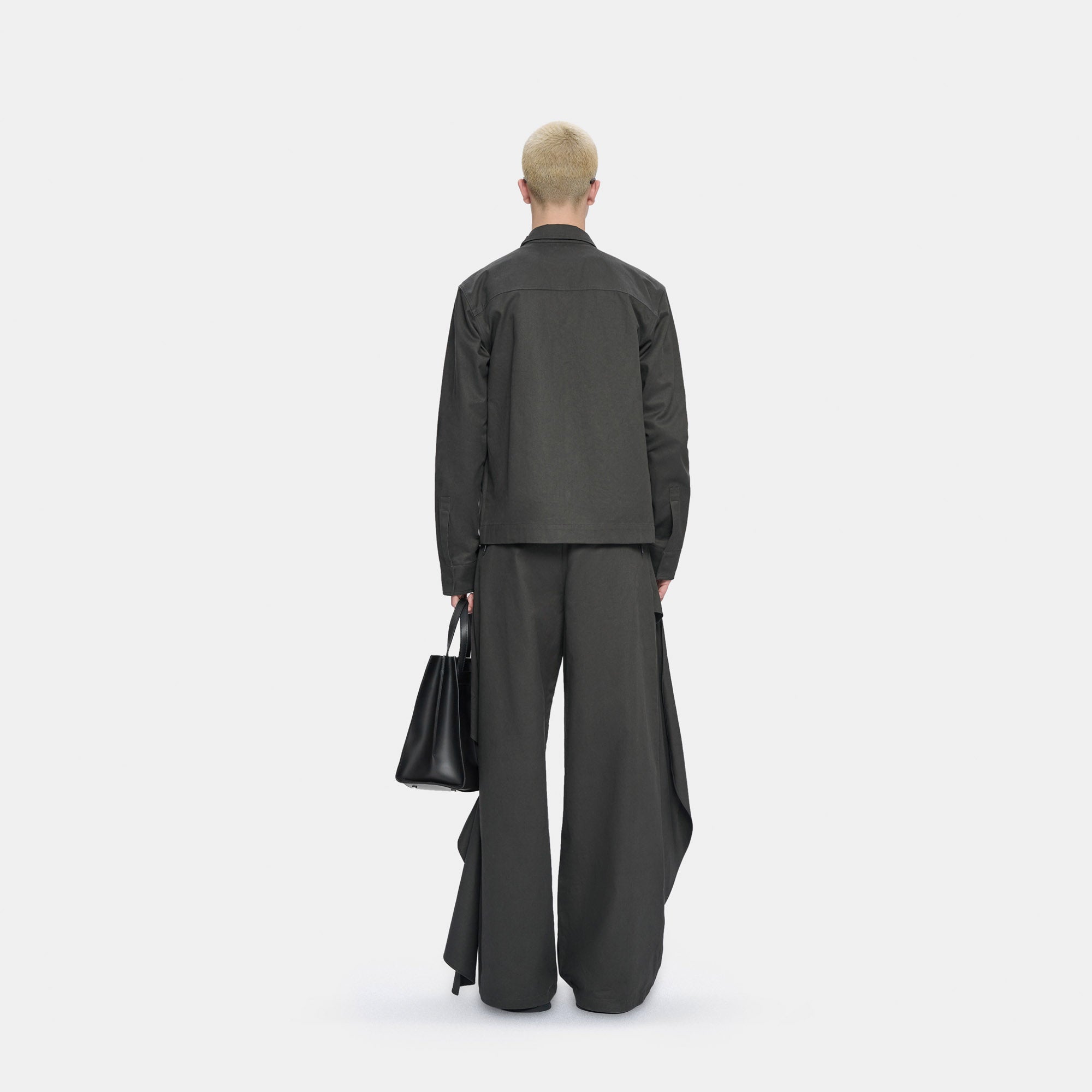 HE, product: OCTAVE SHIRT (Fig. 6)