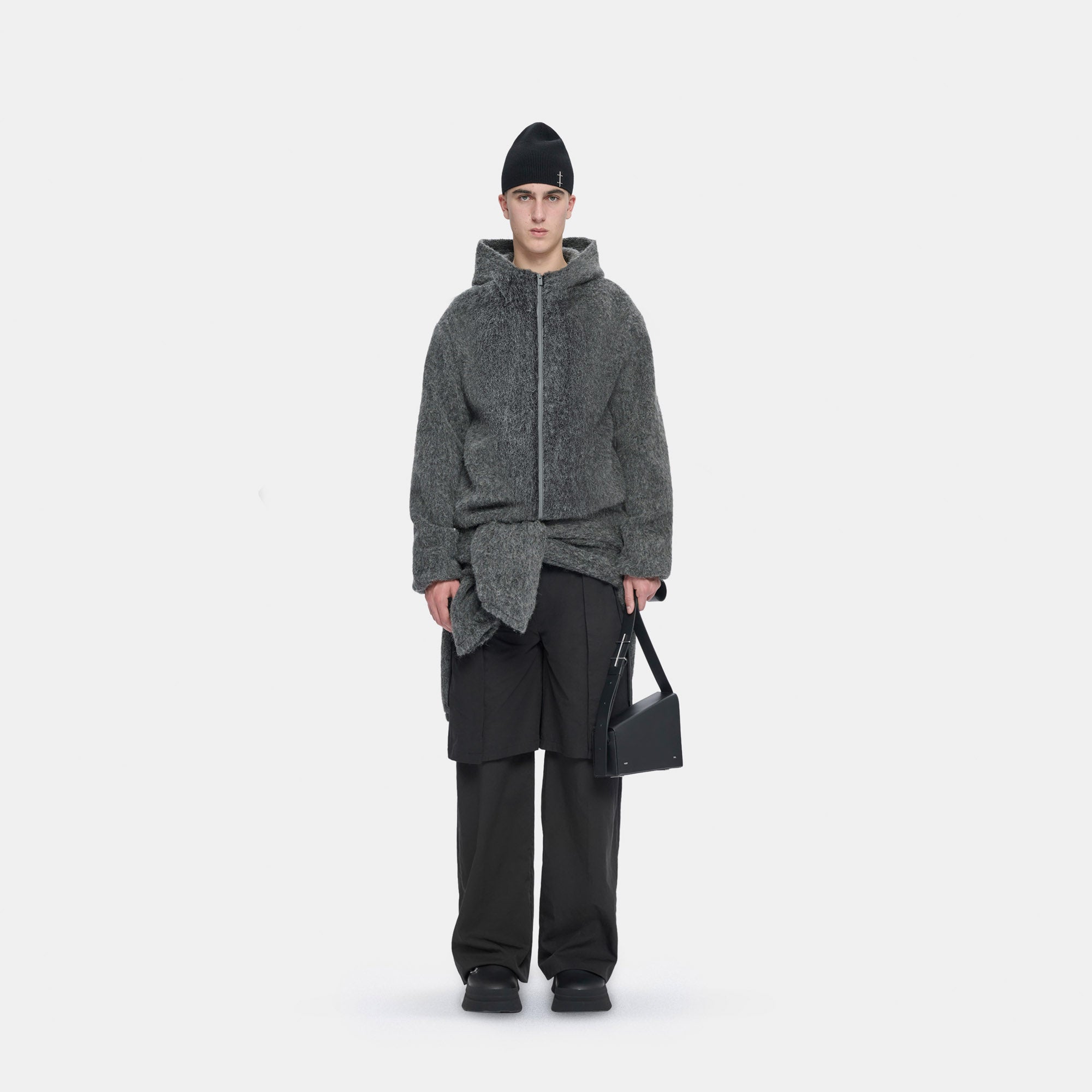 HE, product: HARP WINDBREAKER (Fig. 2)
