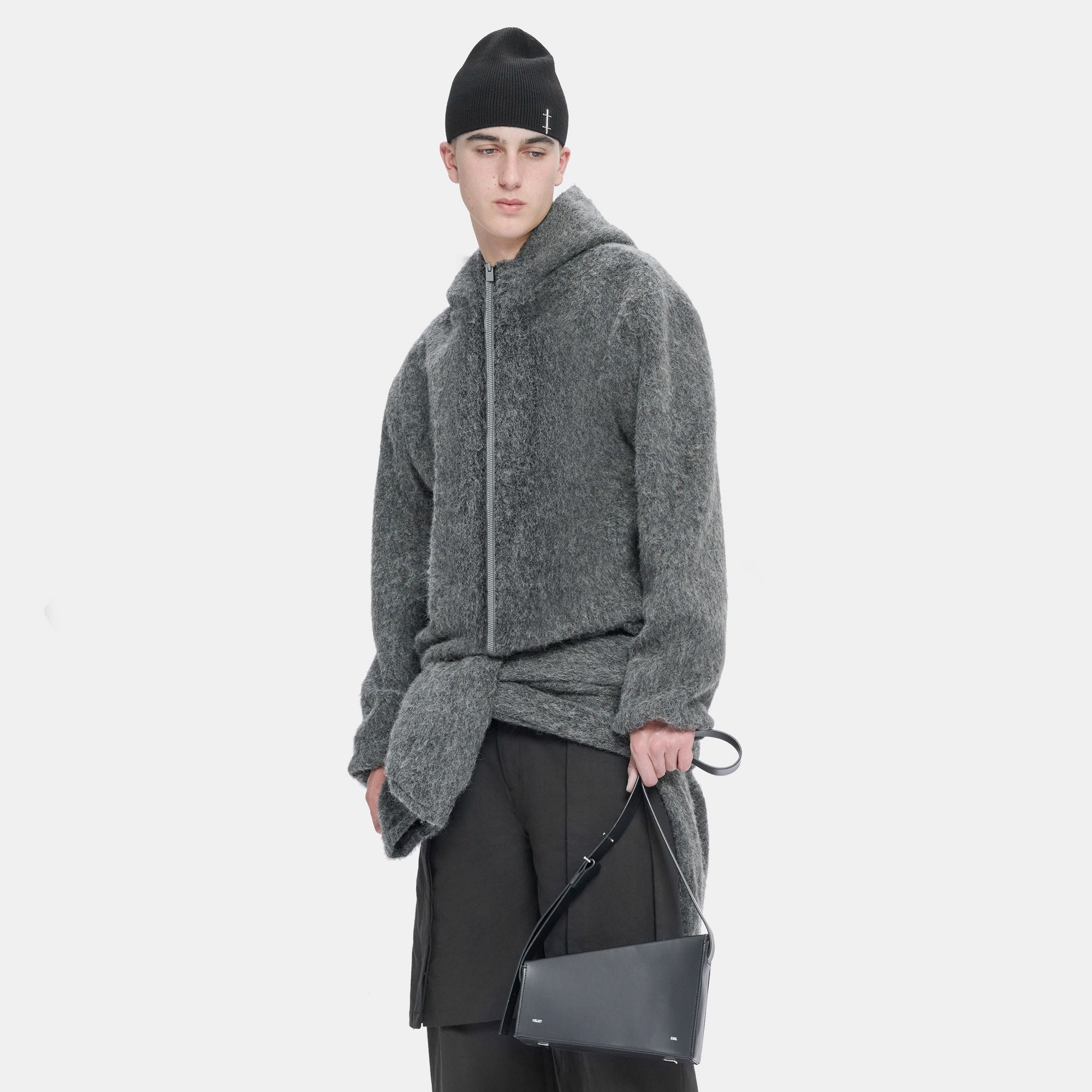HE, product: HARP WINDBREAKER (Fig. 4)