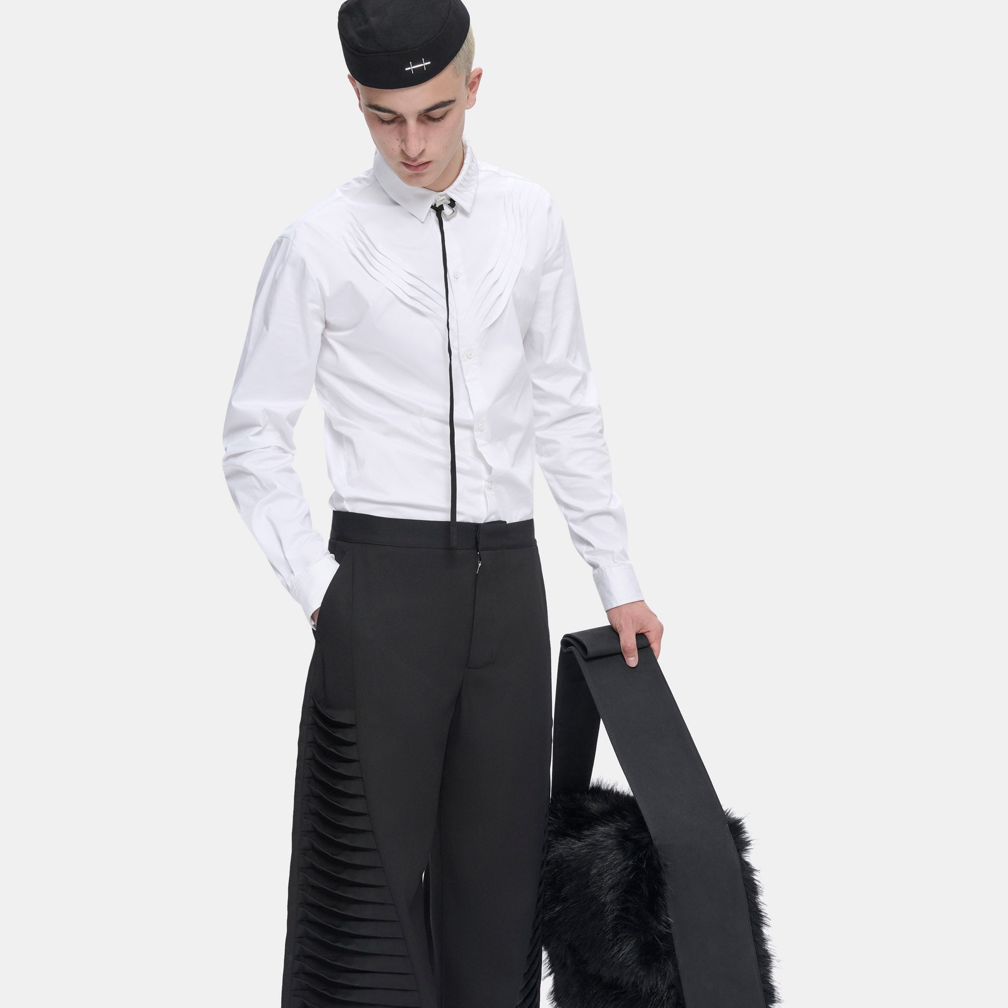HE, product: VIBRAXIS TAILORING TROUSERS (Fig. 4)