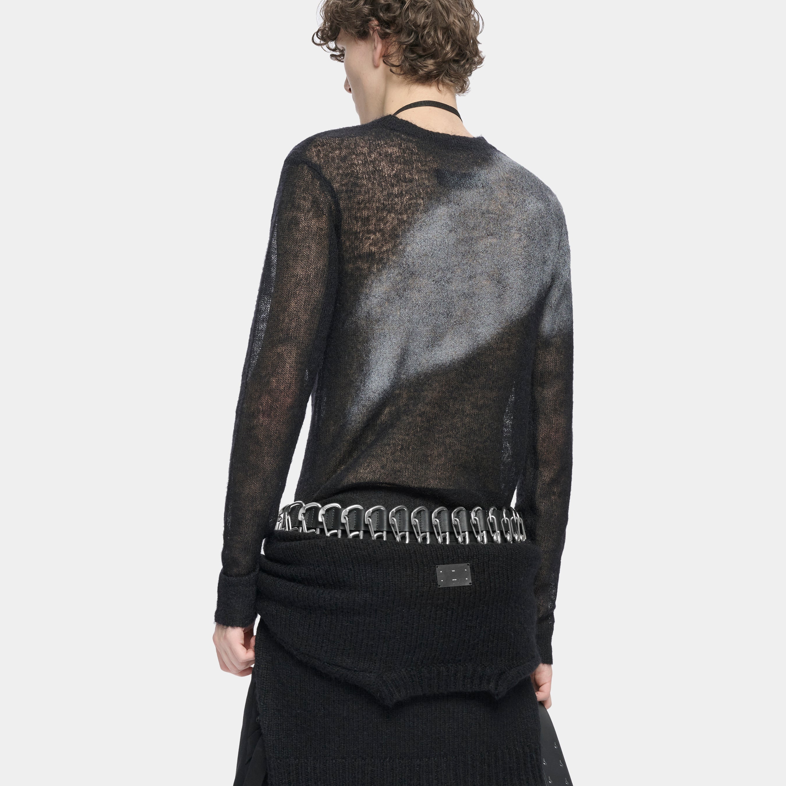 HE, product: Fluxus Crewneck (Fig. 8)