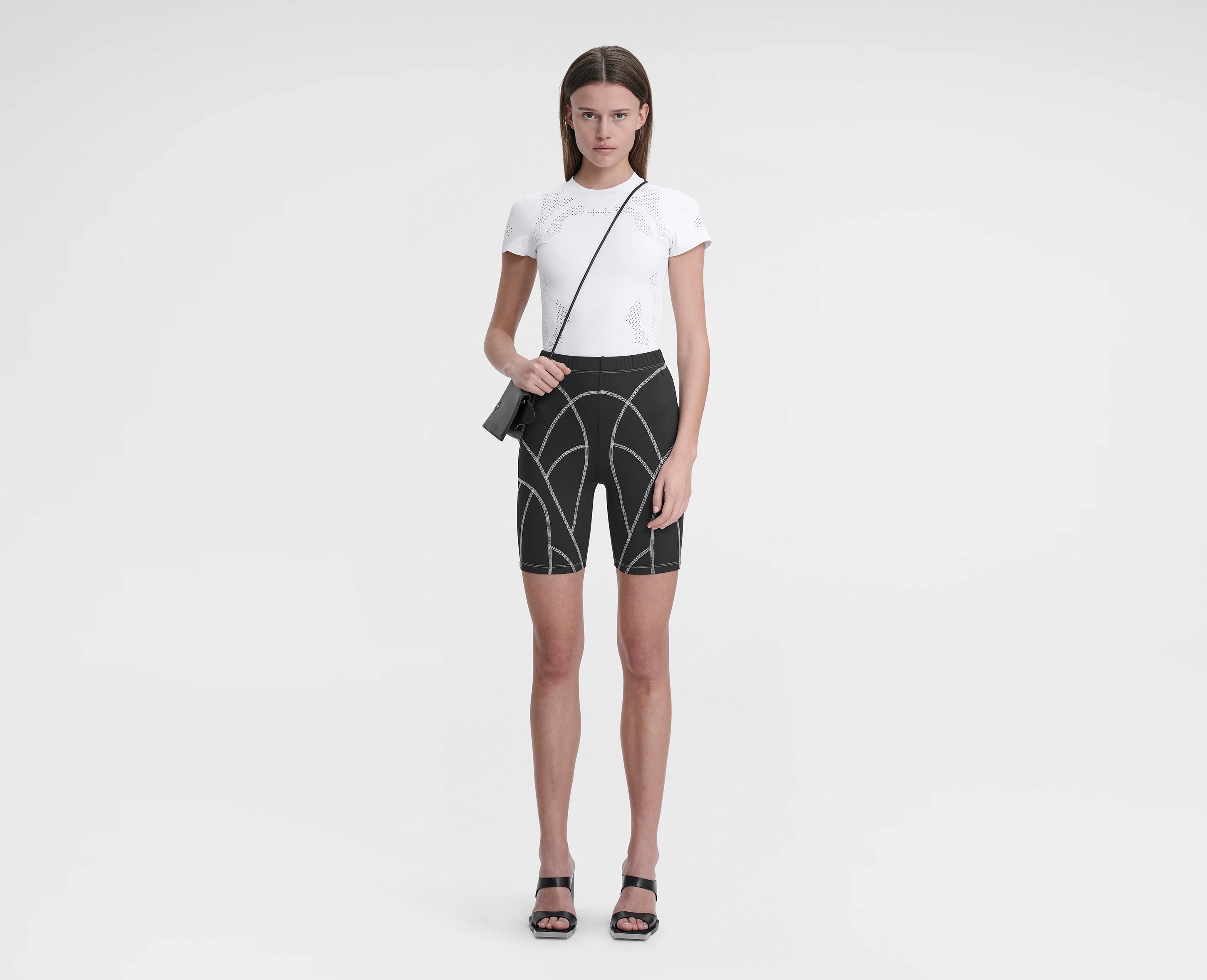 HE, product: SPADIX BIKER SHORTS (Fig. 2)