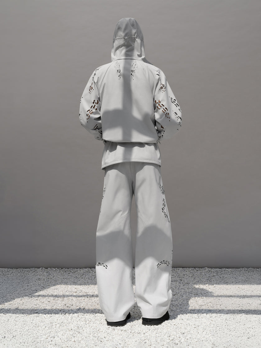 HE, product: ROAN TROUSERS (Fig. 12)