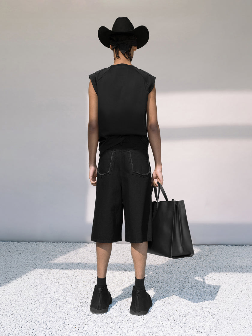 HE, product: FENCE DENIM SHORTS (Fig. 8)