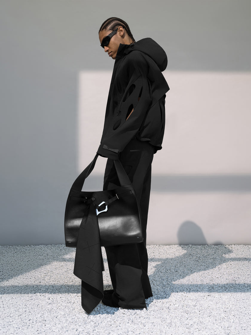 HE, product: TACK TROUSERS (Fig. 10)