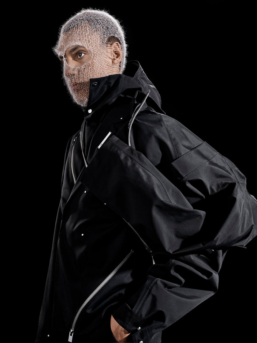 HE, product: KAOLIN BALACLAVA (Fig. 4)