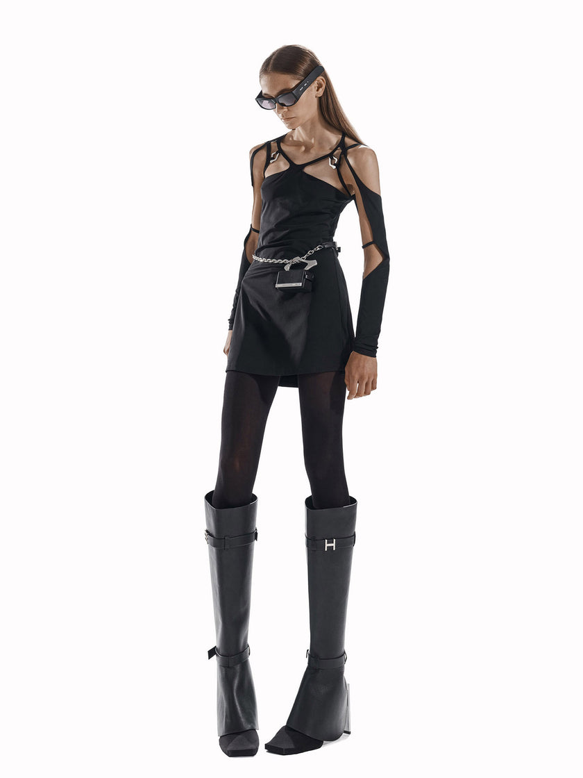 HE, product: MOONSOON DRESS (Fig. 11)