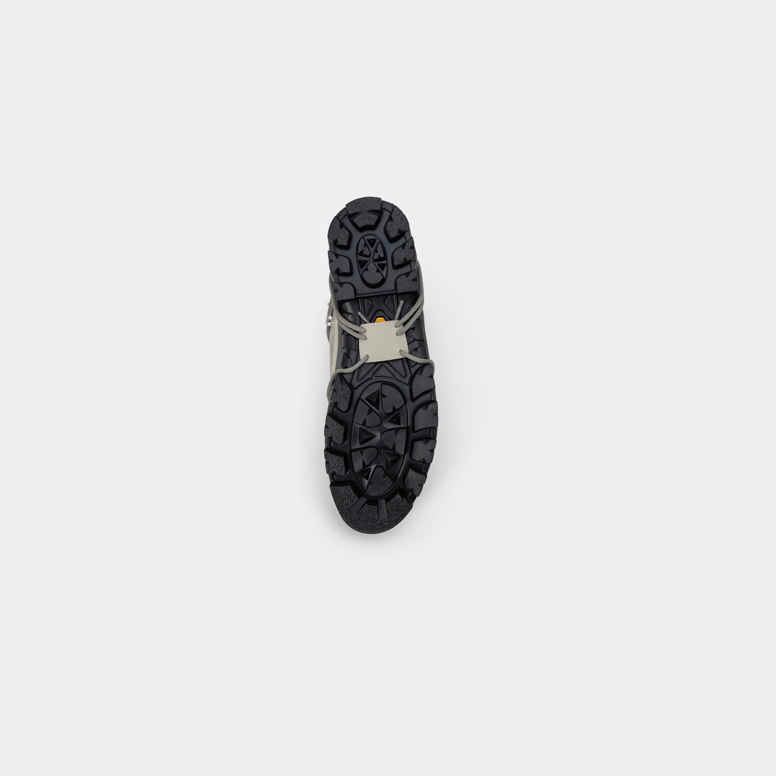 HE, product: LOW HIKING BOOTS (Fig. 10)