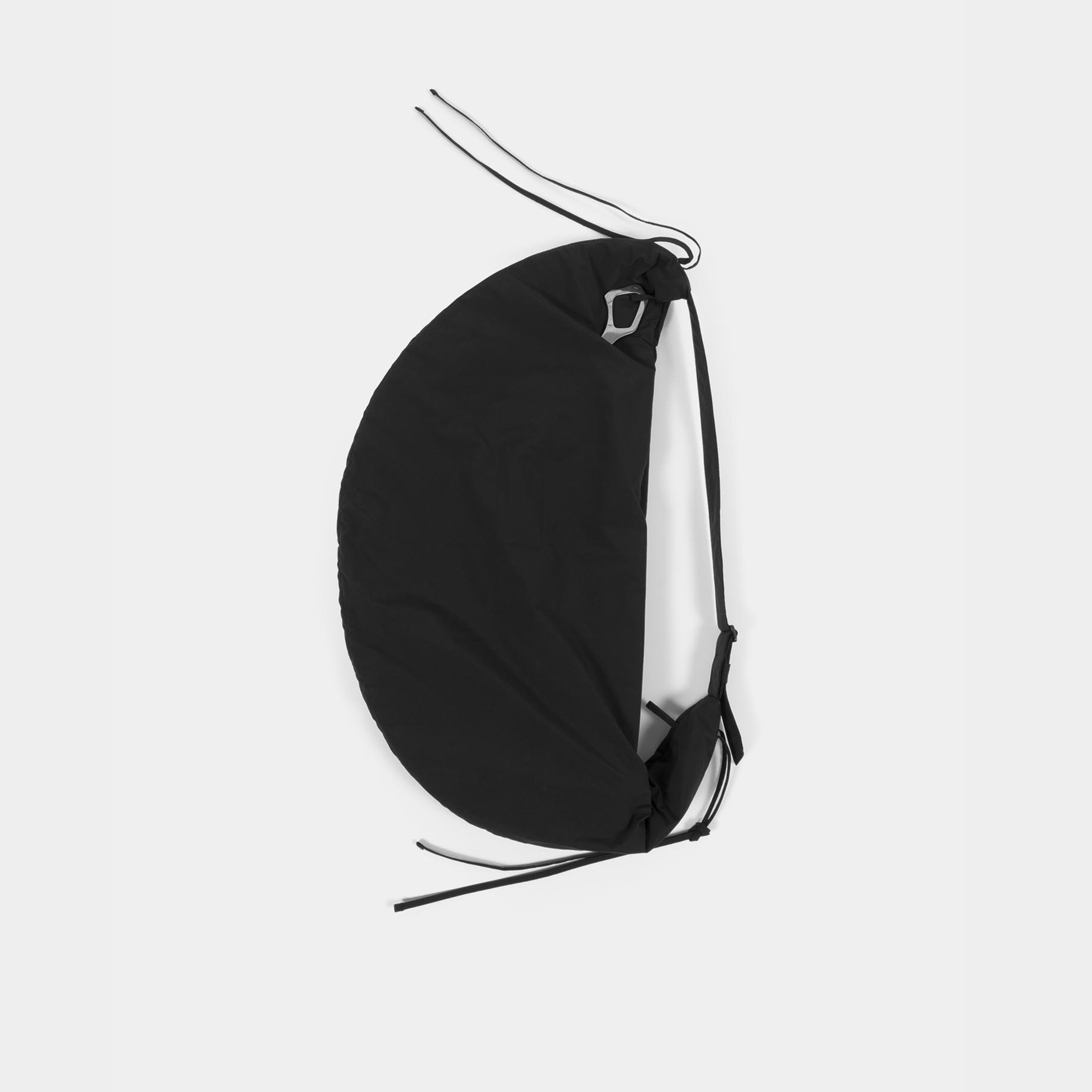 HE, product: CLAUDA BAG (Fig. 1)