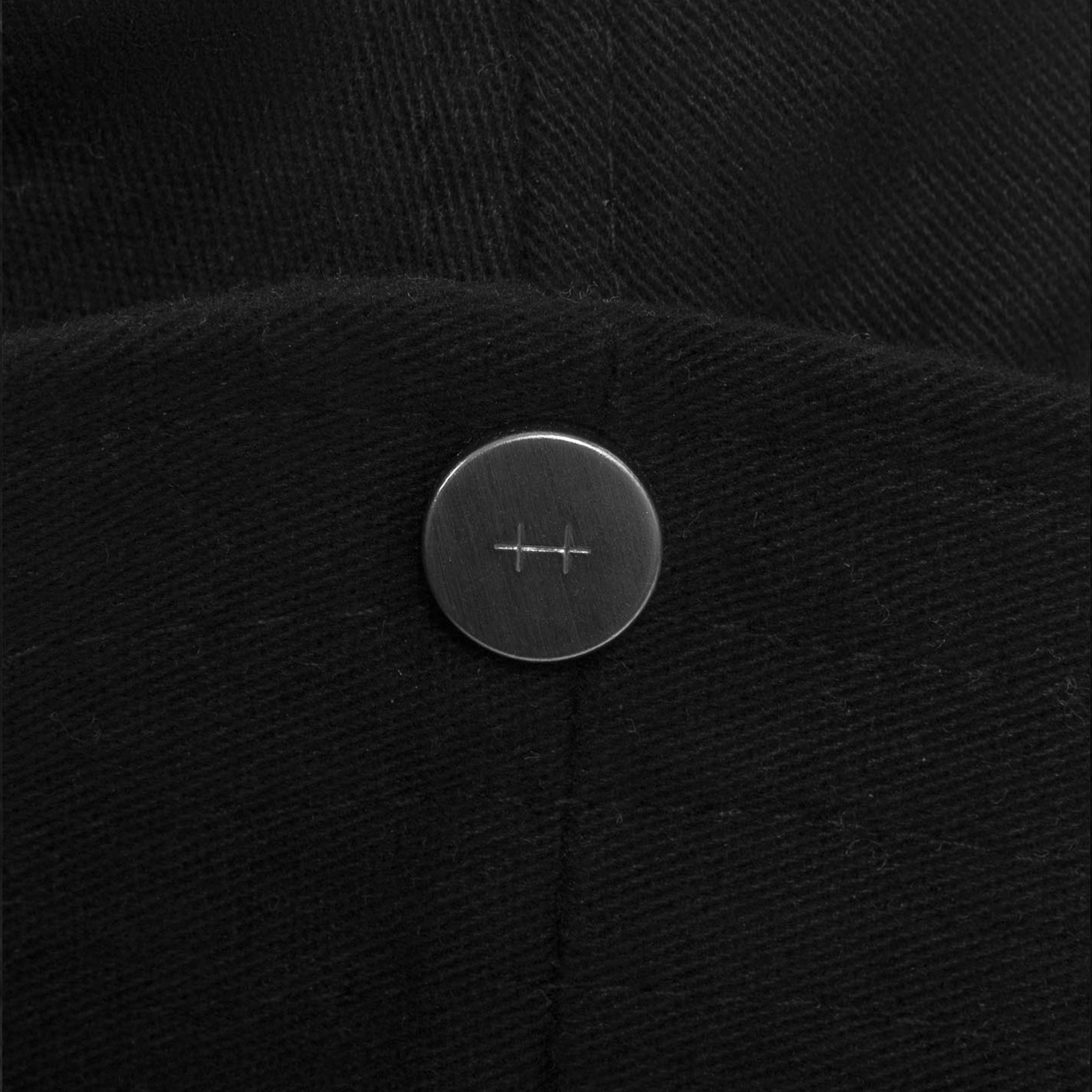 HE, product: COWBOY HAT (Fig. 10)