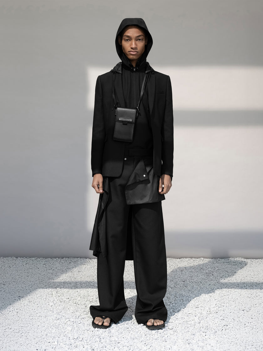 HE, product: LEVADE BLAZER (Fig. 7)