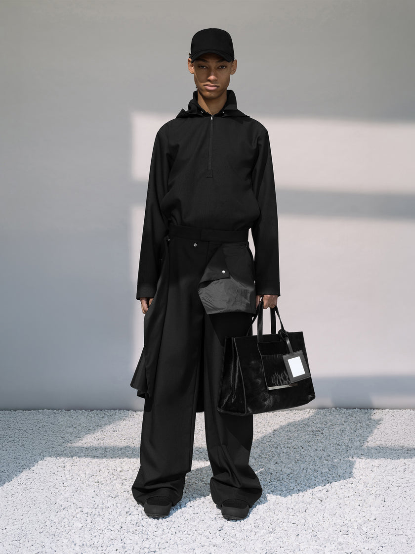 HE, product: LORUM SHIRT (Fig. 7)