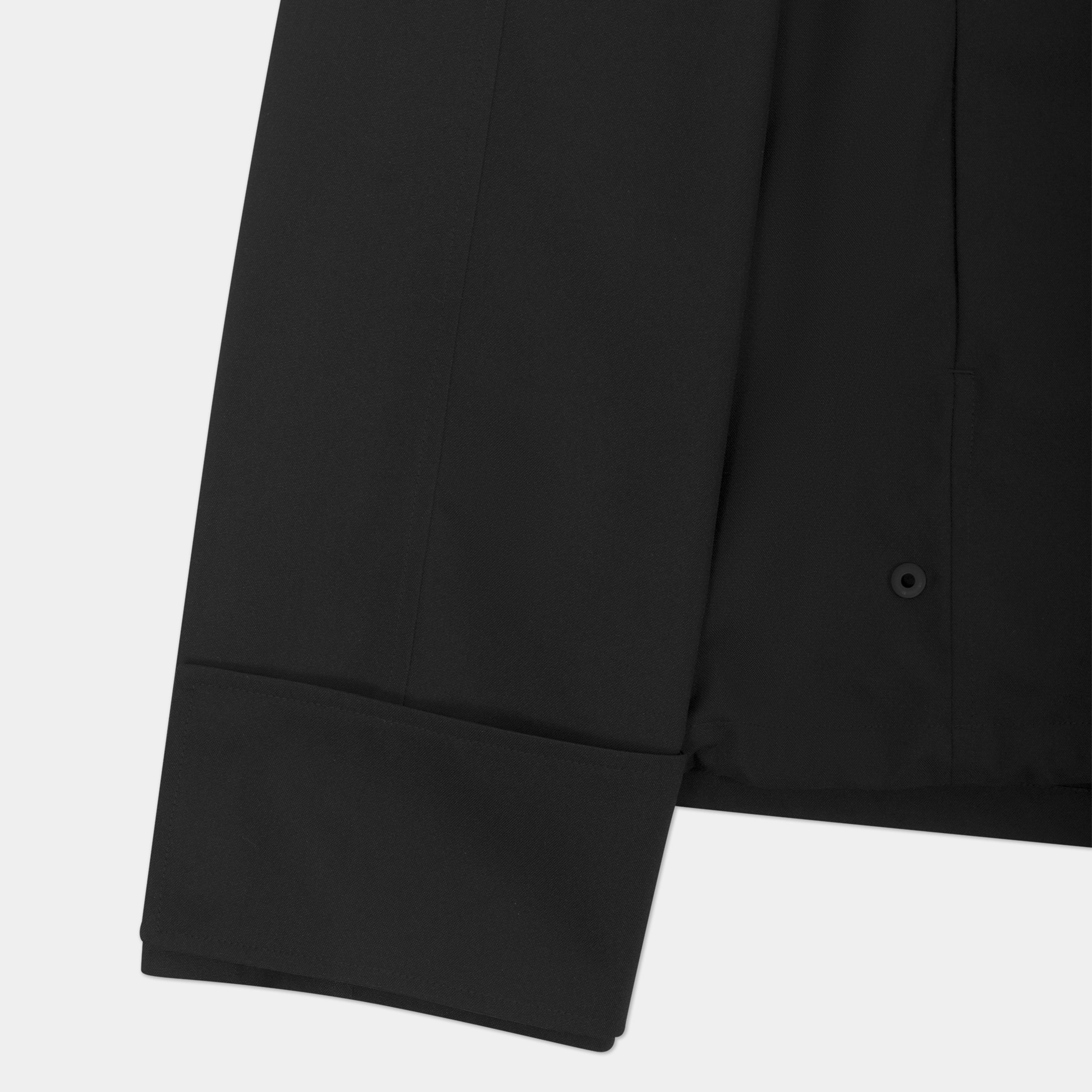 HE, product: AKHAL JACKET (Fig. 2)