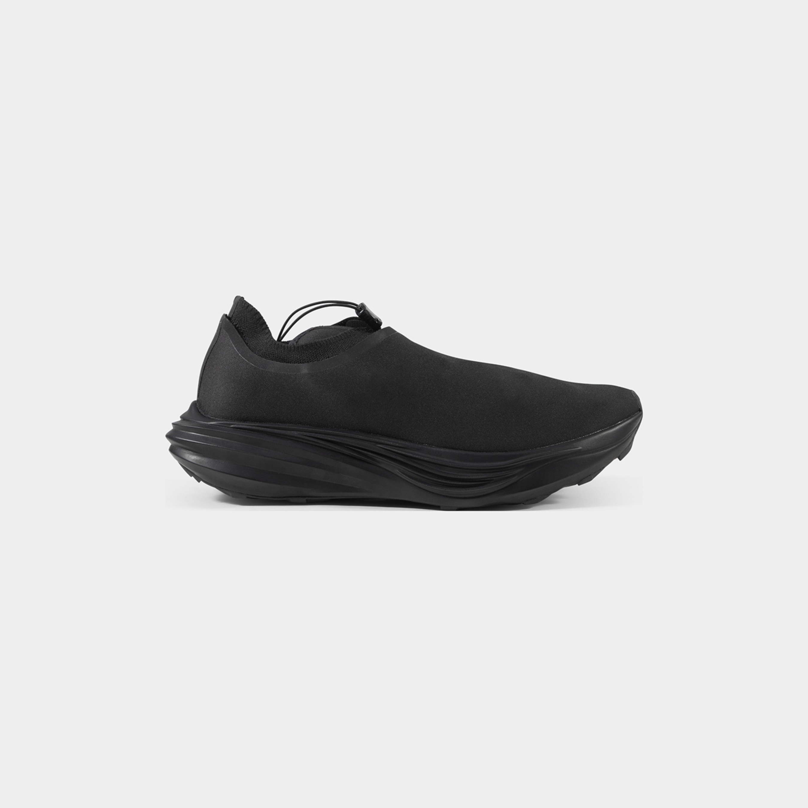 HE, product: PUMA X HELIOT EMIL DEVIATE NITRO ELITE TRAIL (Fig. 1)