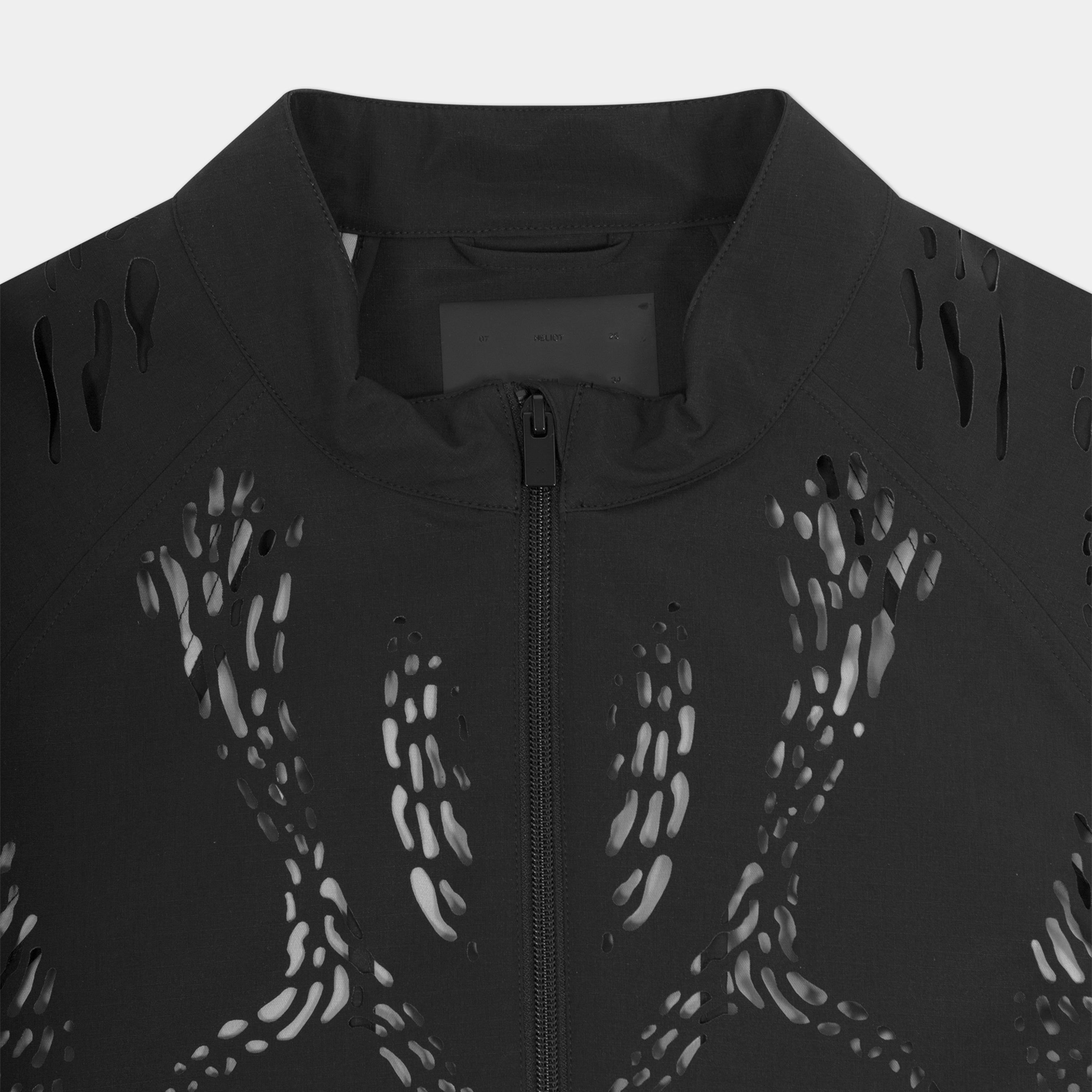 HE, product: ROAN VEST (Fig. 9)
