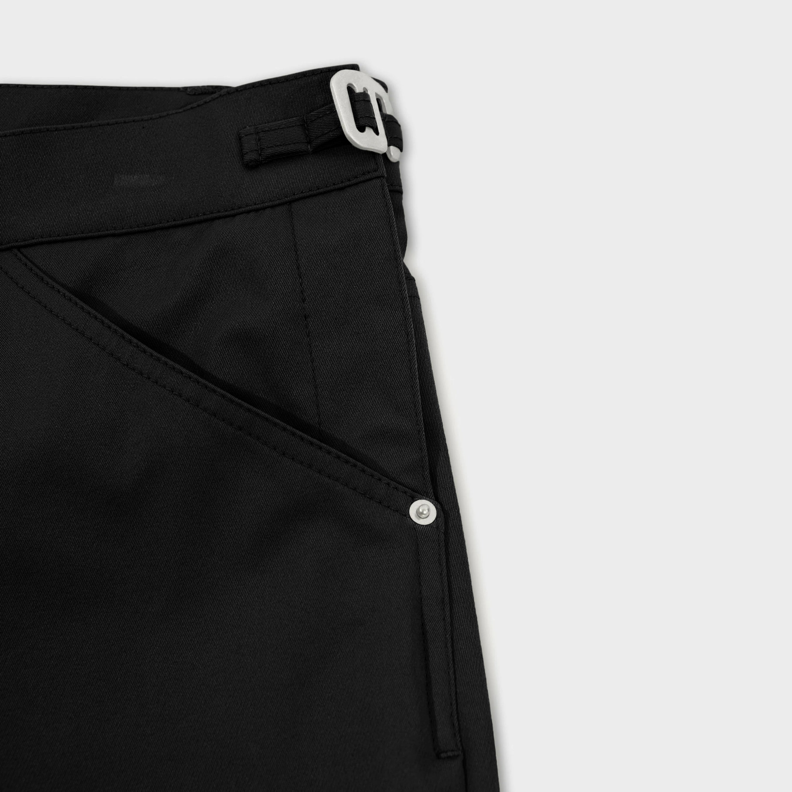 HE, product: DRESSAGE TROUSERS (Fig. 2)