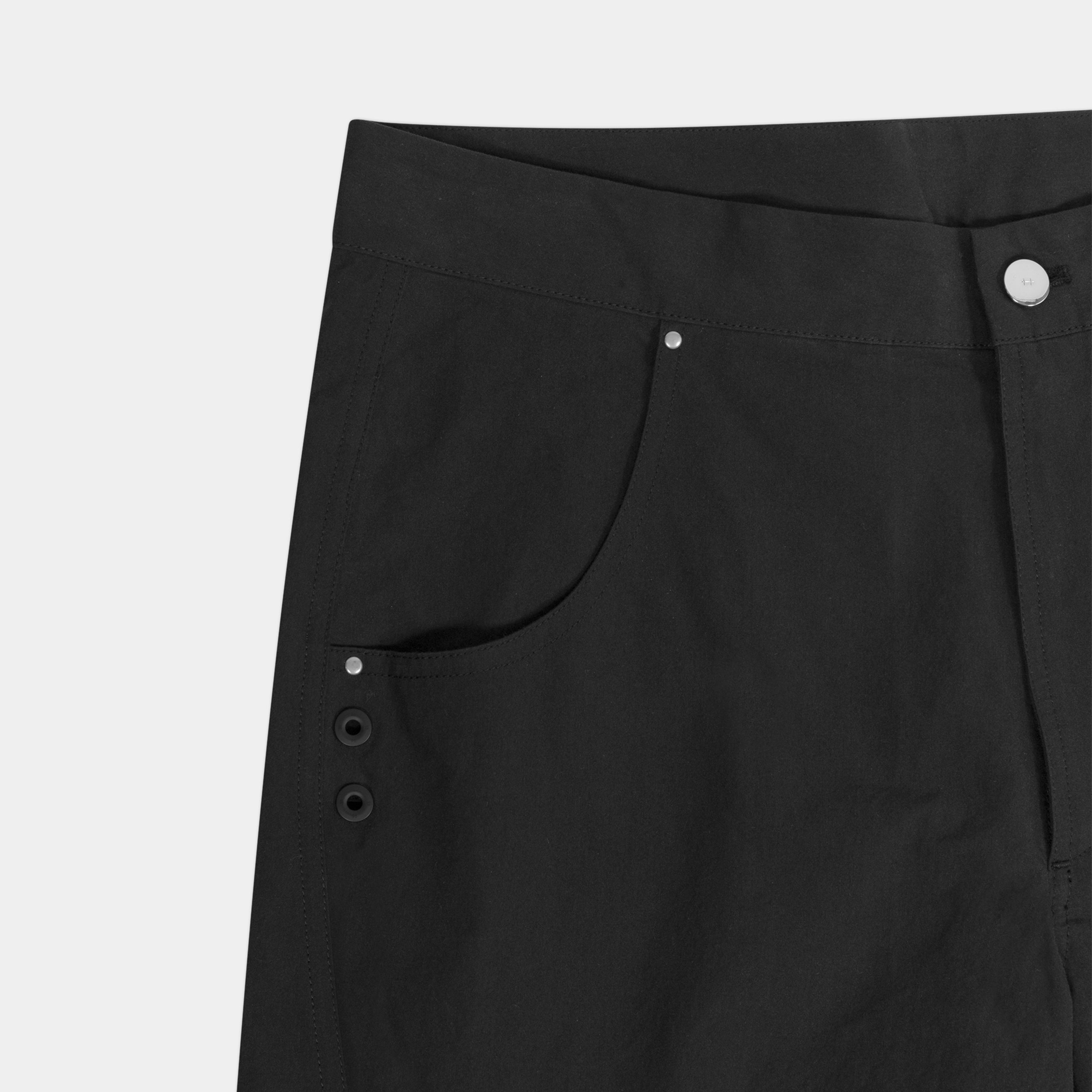 HE, product: SELLA TROUSERS (Fig. 4)