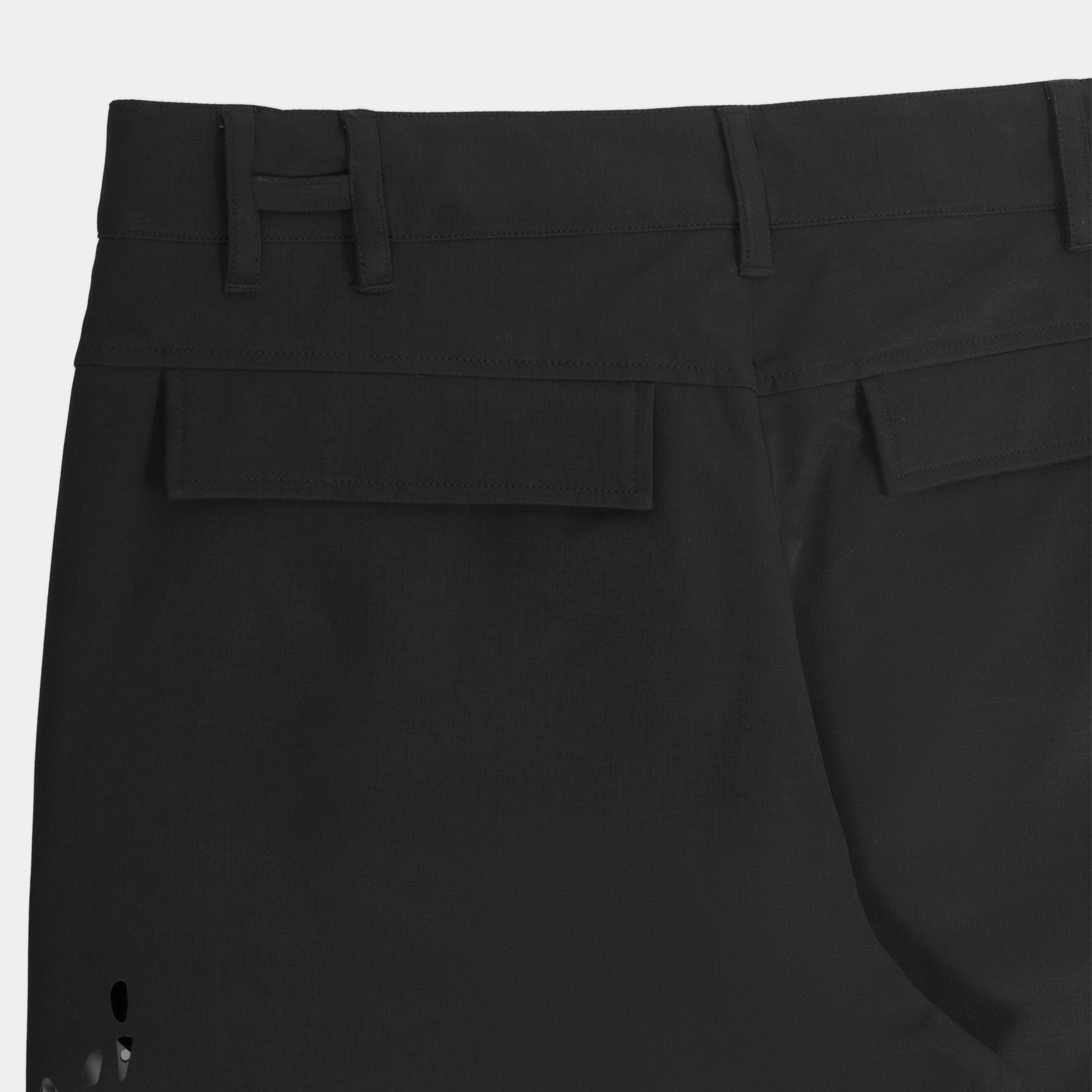 HE, product: ROAN TROUSERS (Fig. 10)