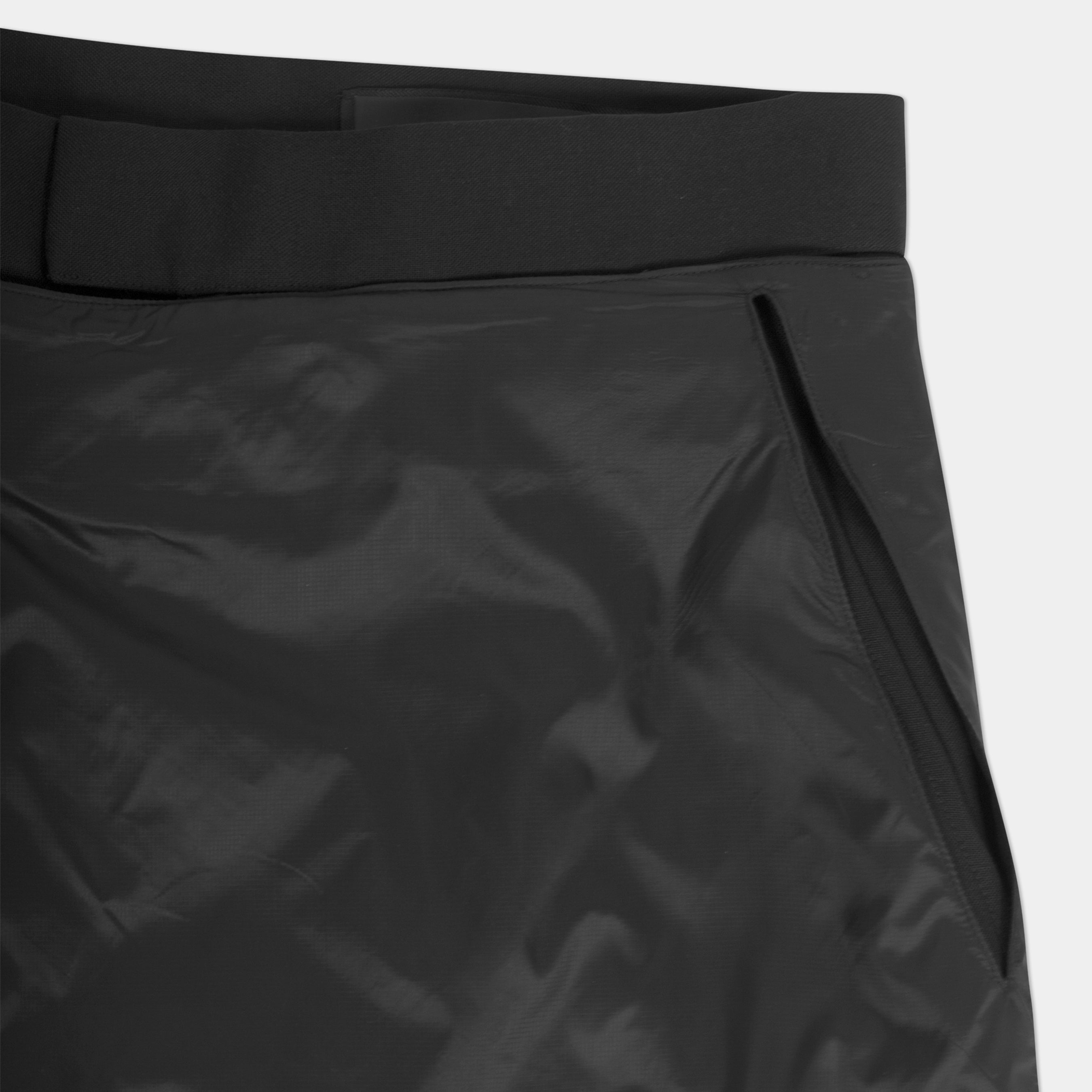 HE, product: LEVADE TAILORED TROUSERS (Fig. 2)