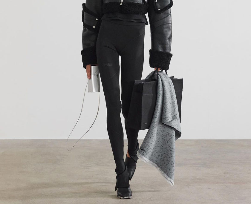 HE, product: ZIP LEGGINGS (Fig. 7)