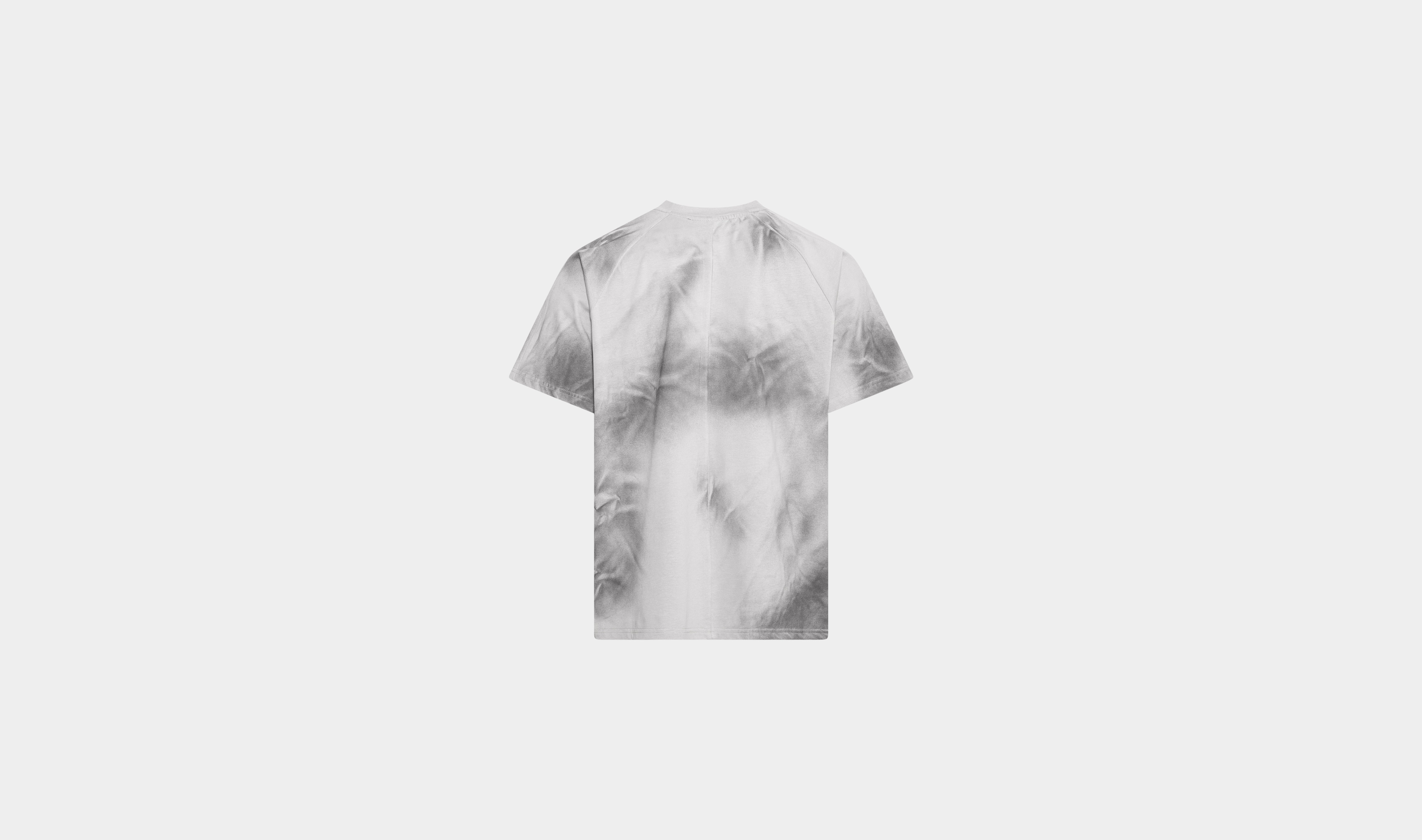 HE, product: SOLO T-SHIRT (Fig. 5)
