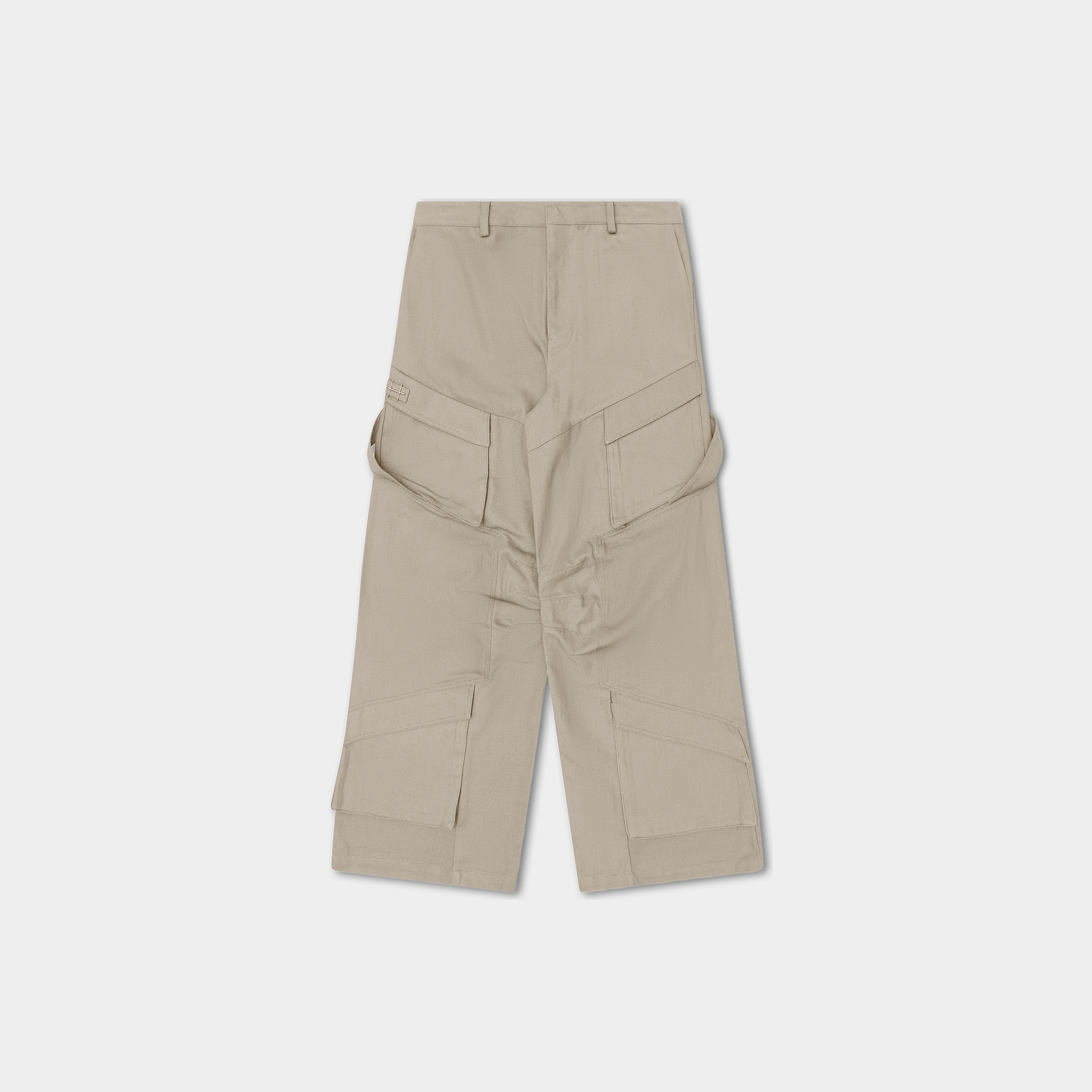 HE, product: CELLULAE CARGO TROUSERS (Fig. 1)