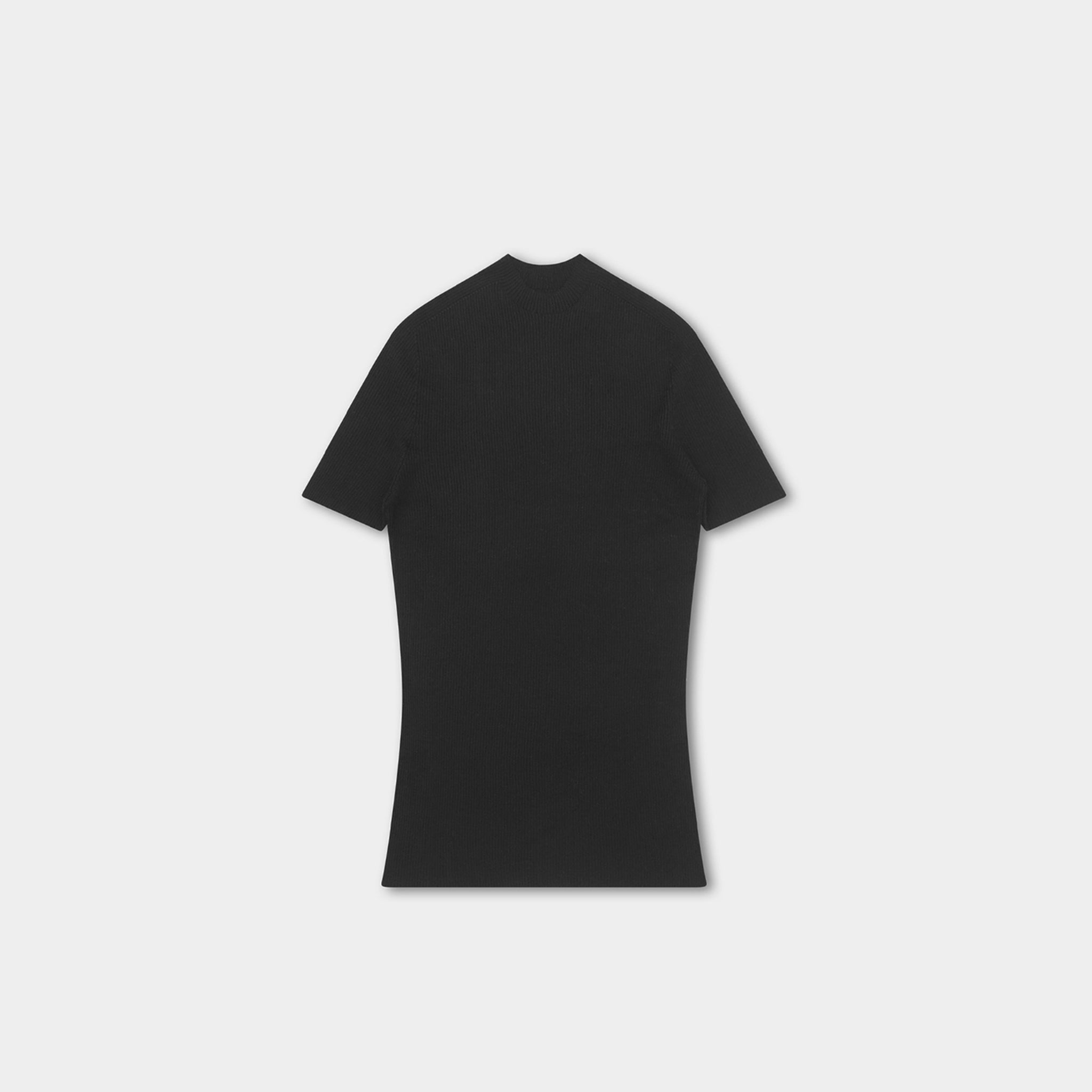 HE, product: ISOTROPY KNIT SS (Fig. 1)