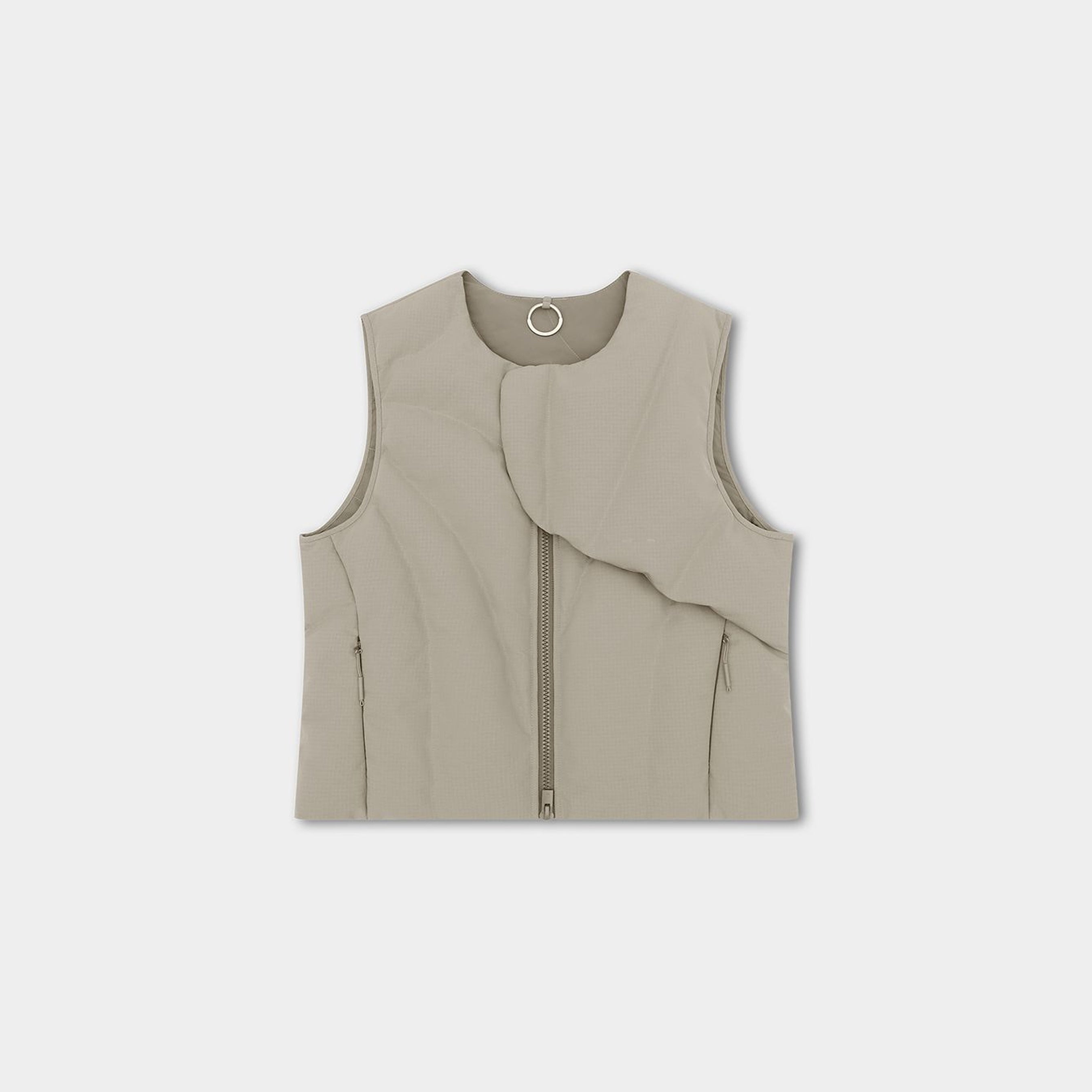 HE, product: VISUS DOWN VEST (Fig. 1)