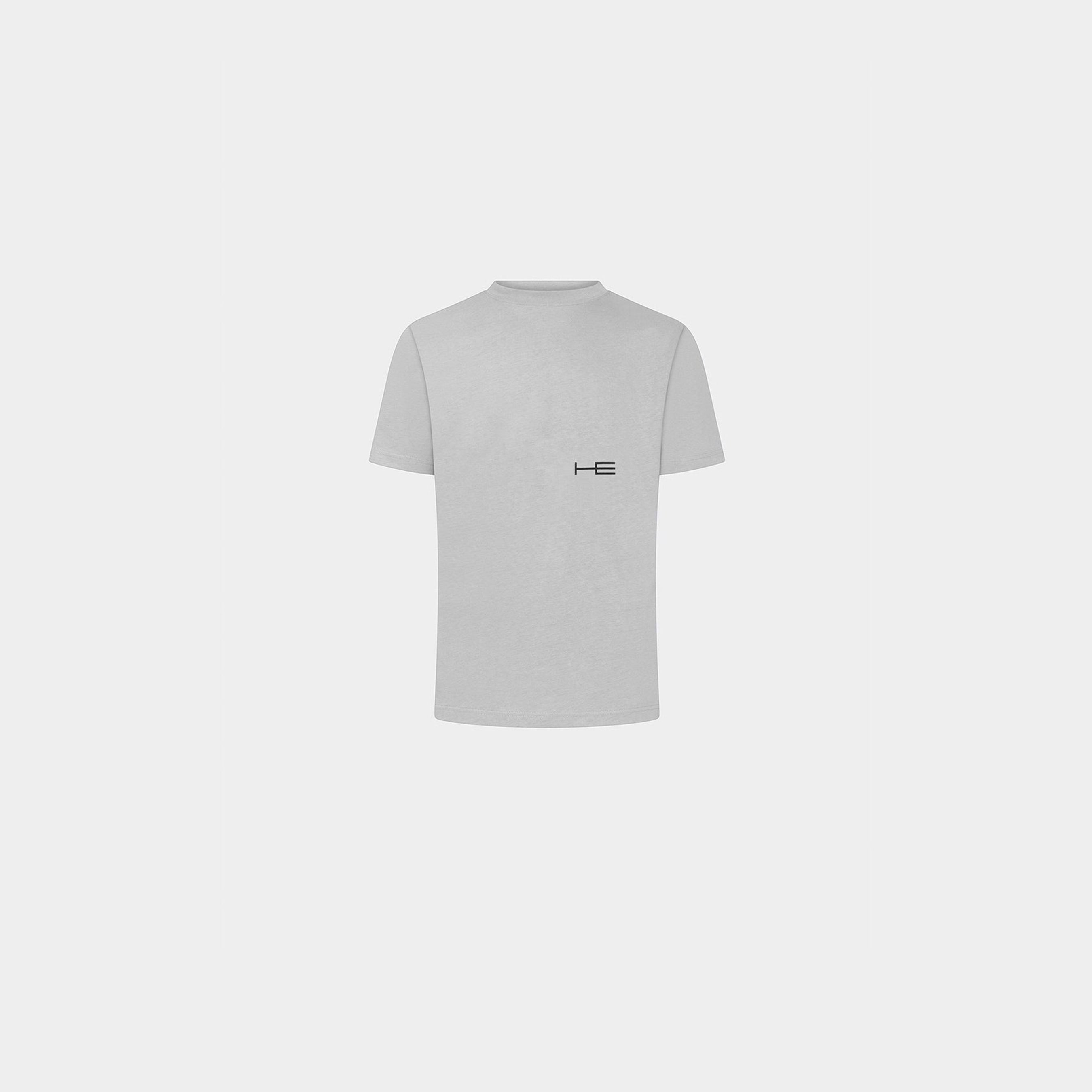HE, product: HE T-SHIRT (Fig. 1)