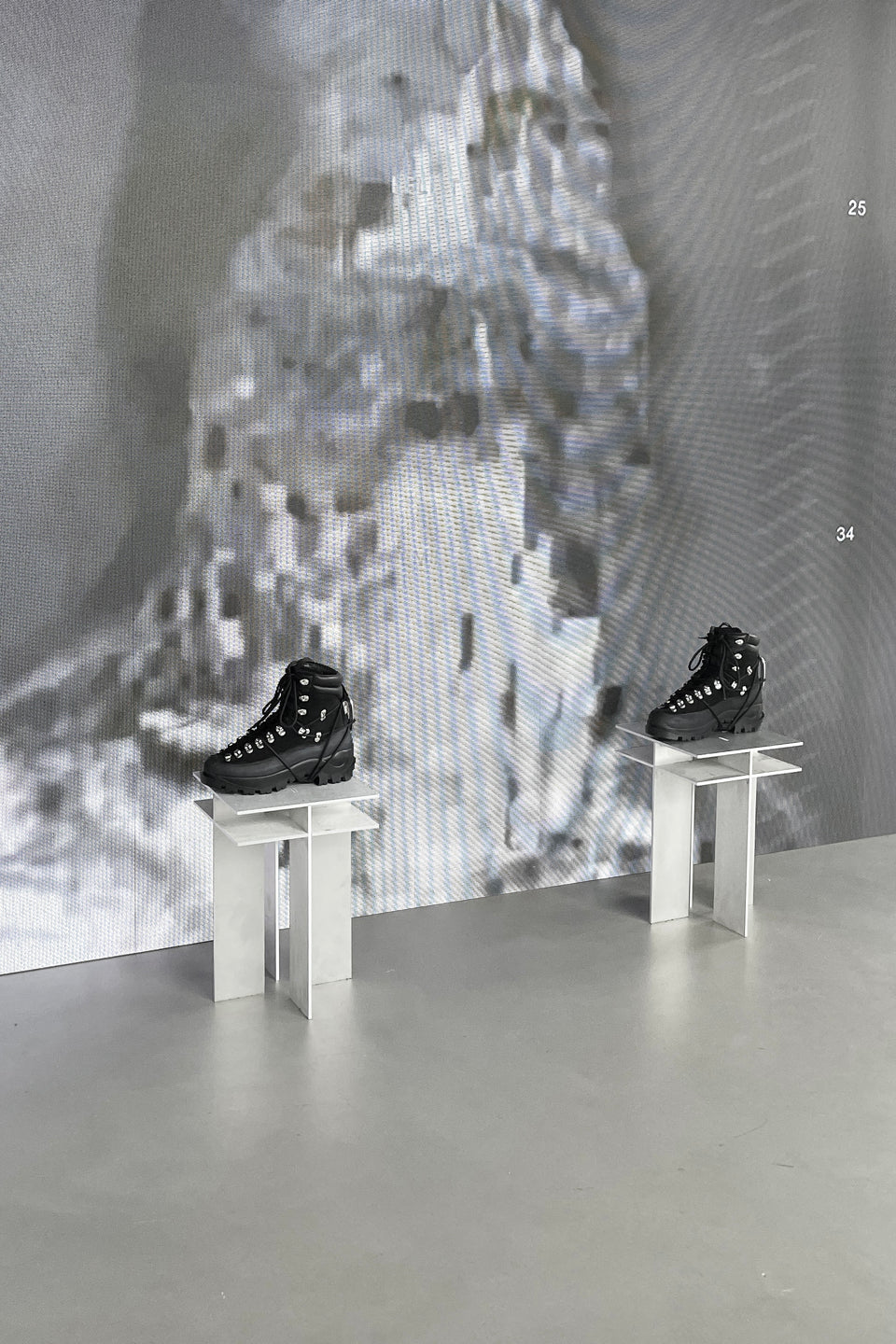 HELIOT EMIL_STORE_IMG_DETAIL_22.JPG