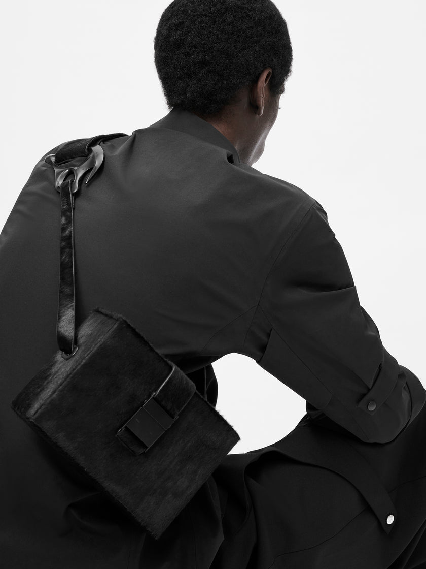 HE, product: PONY HAIR SOLELY BOX BAG (Fig. 15)